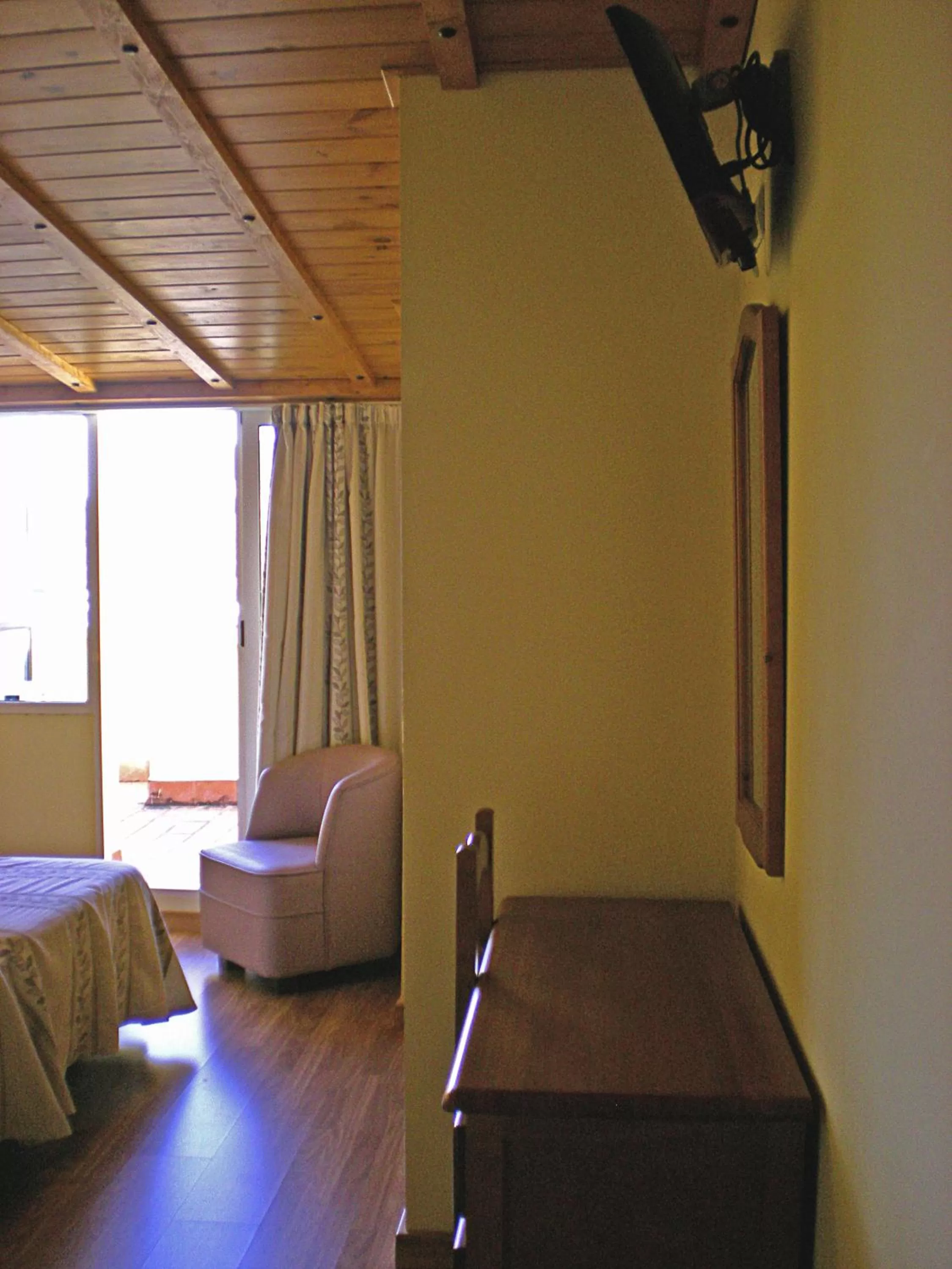 Photo of the whole room, Seating Area in Labella María