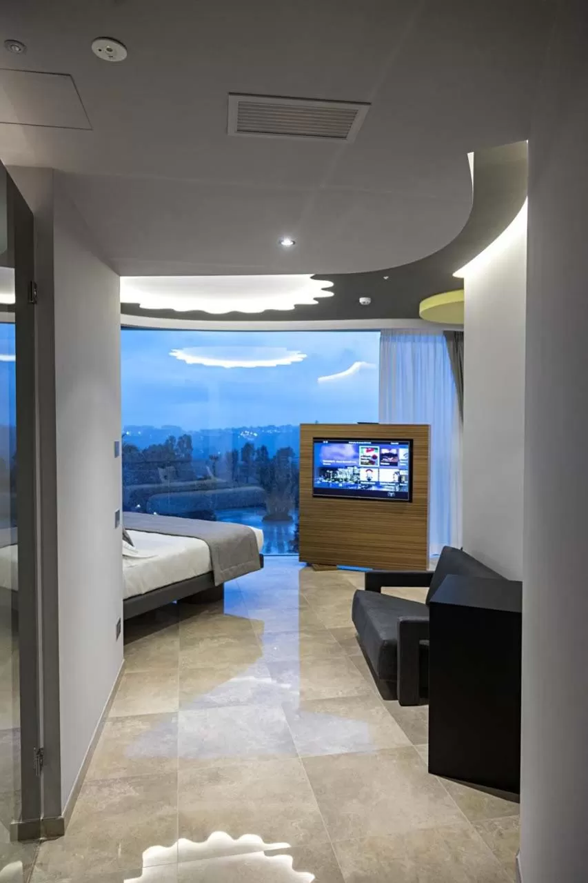 TV and multimedia, Bed in Borgo San Barbato Resort Spa & Golf