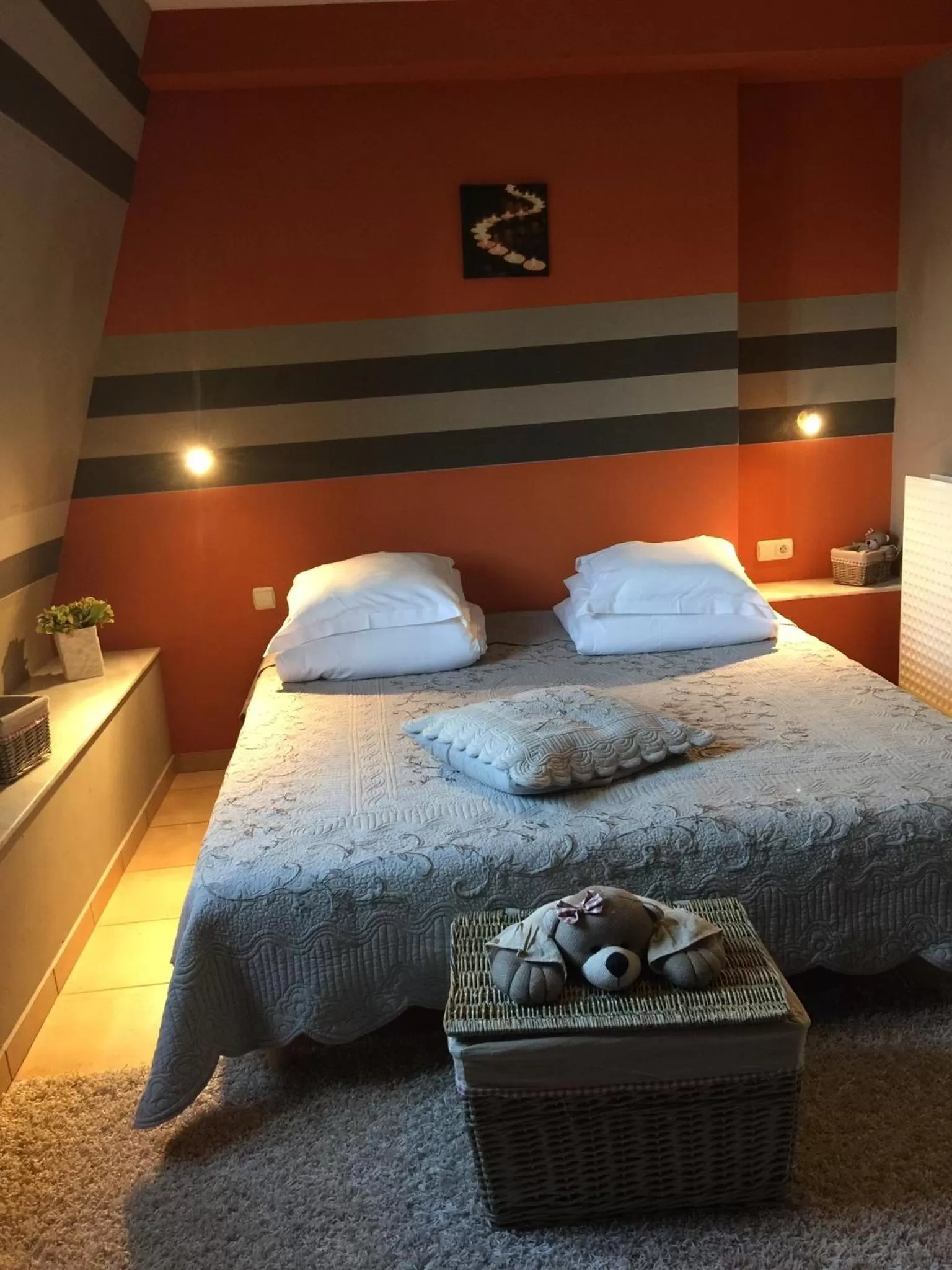 Bedroom, Bed in MARGOT'L