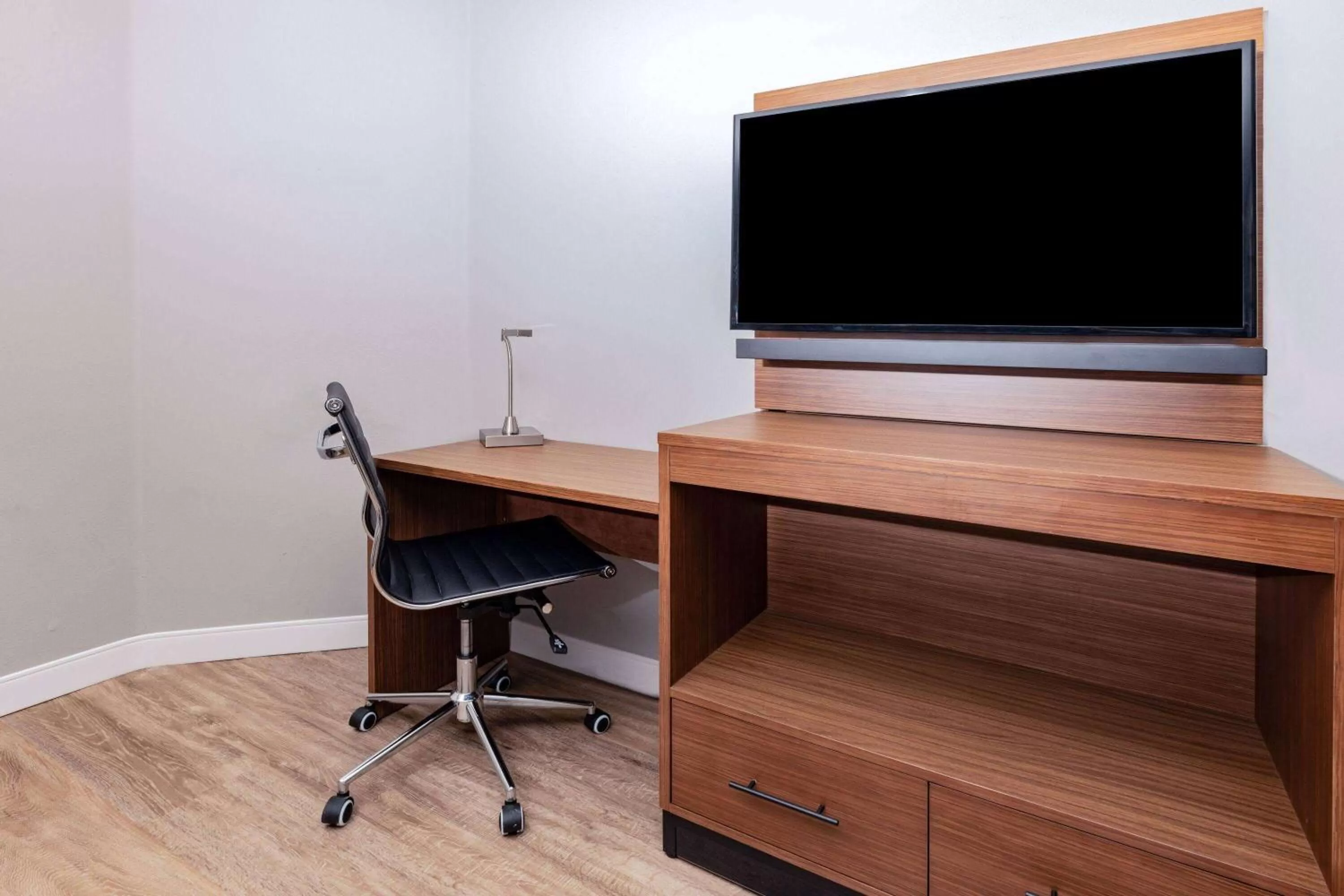 Bedroom in Hawthorn Extended Stay by Wyndham Ardmore