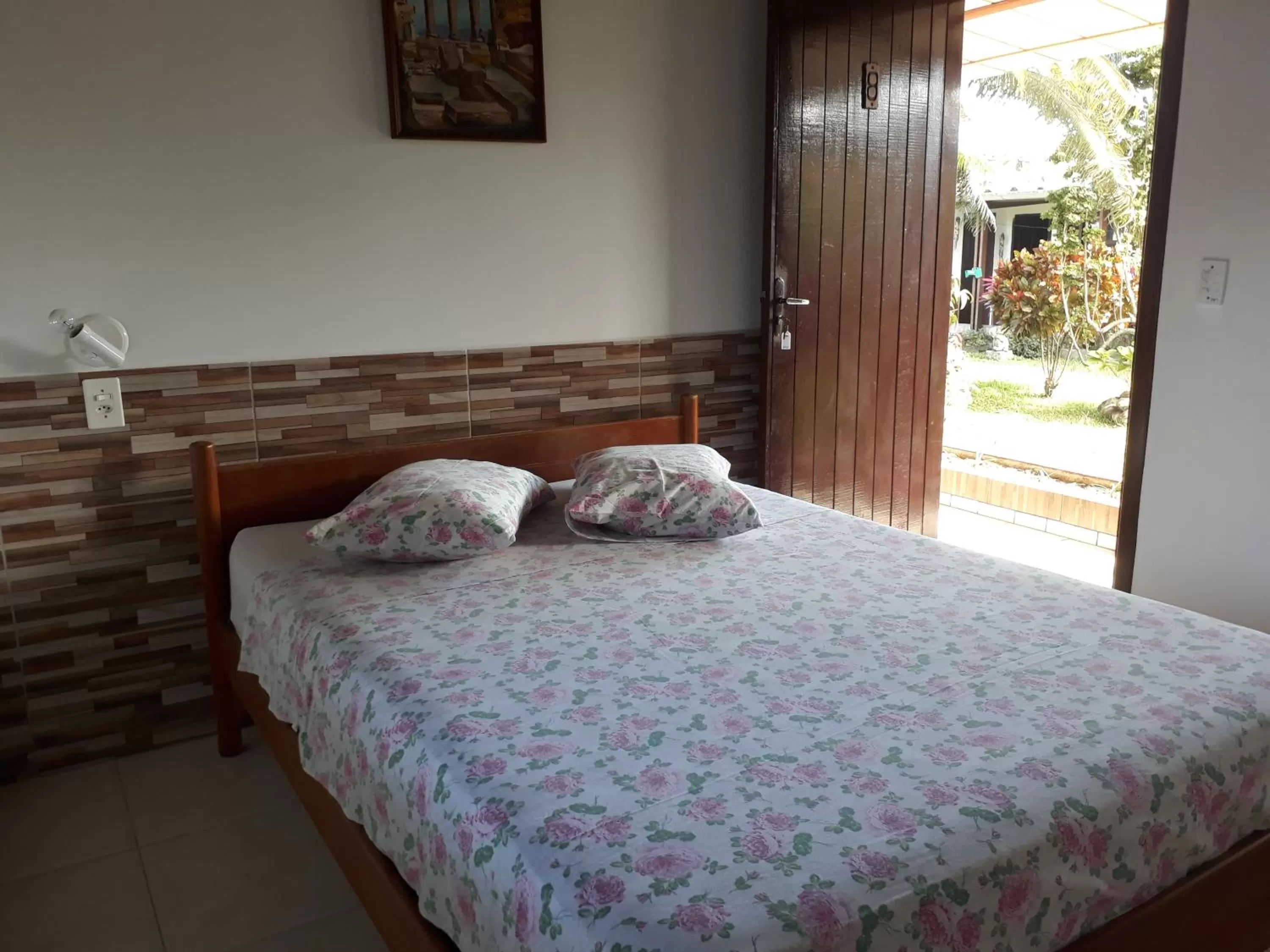 Bed in Cantinho da Geisa - suítes mobiliadas