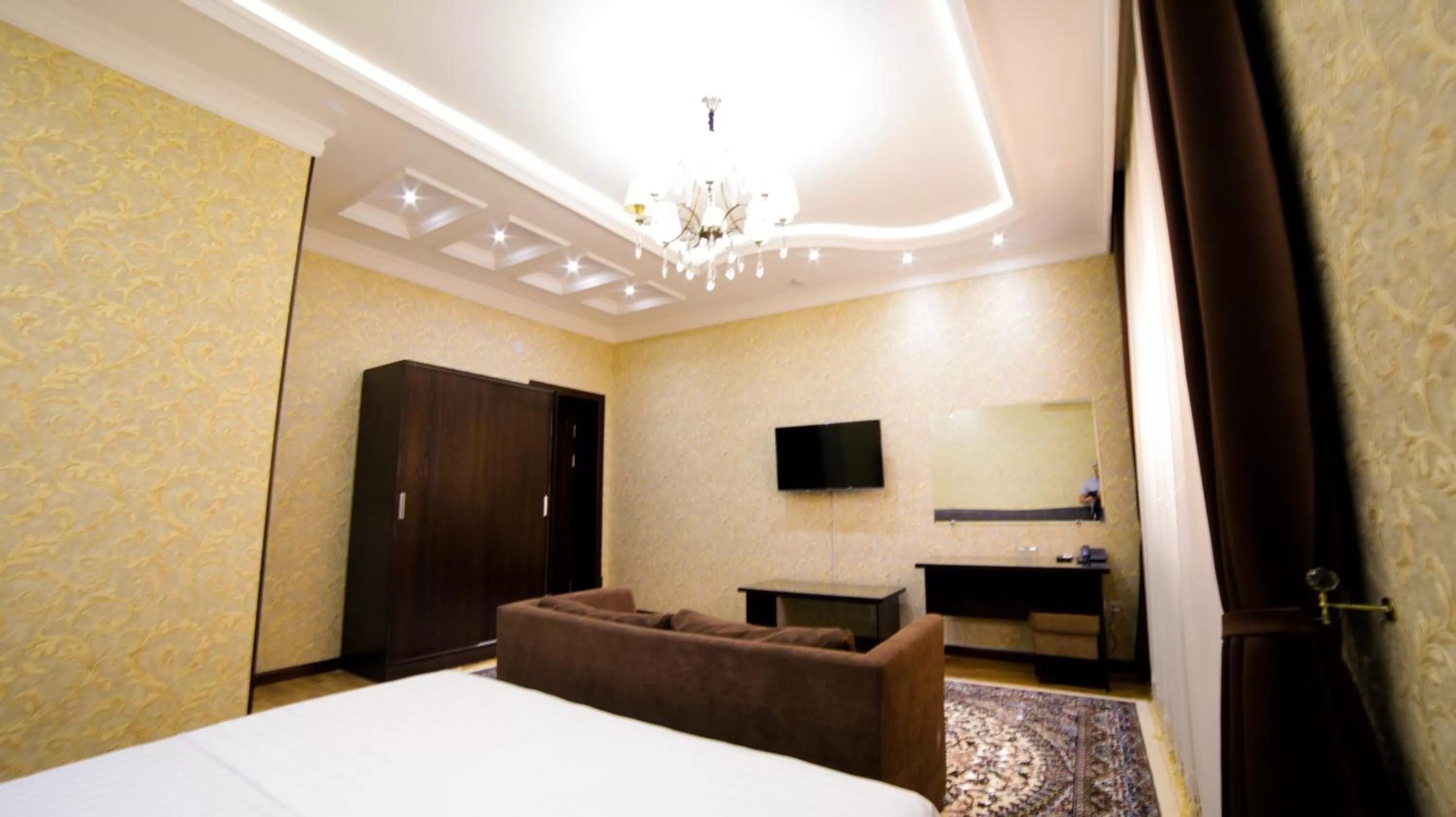 Photo of the whole room, Bed in Alliance Hotel Tashkent