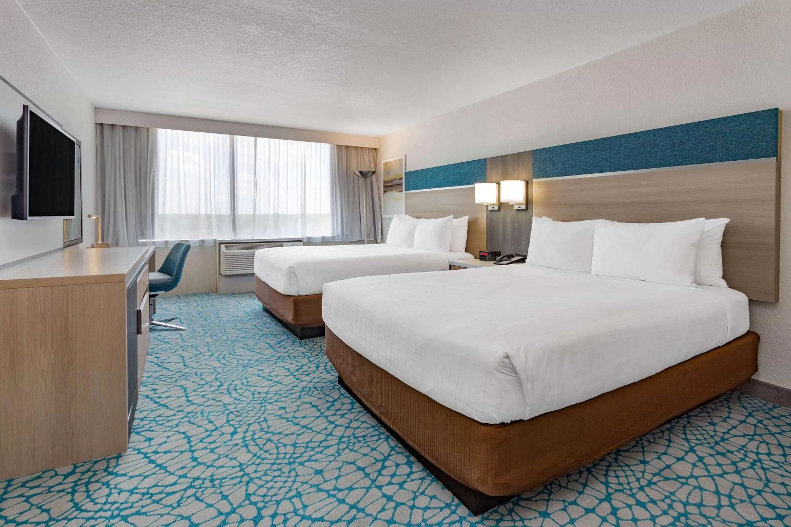 Photo of the whole room, Bed in Holiday Inn Resort Kissimmee by the Parks by IHG