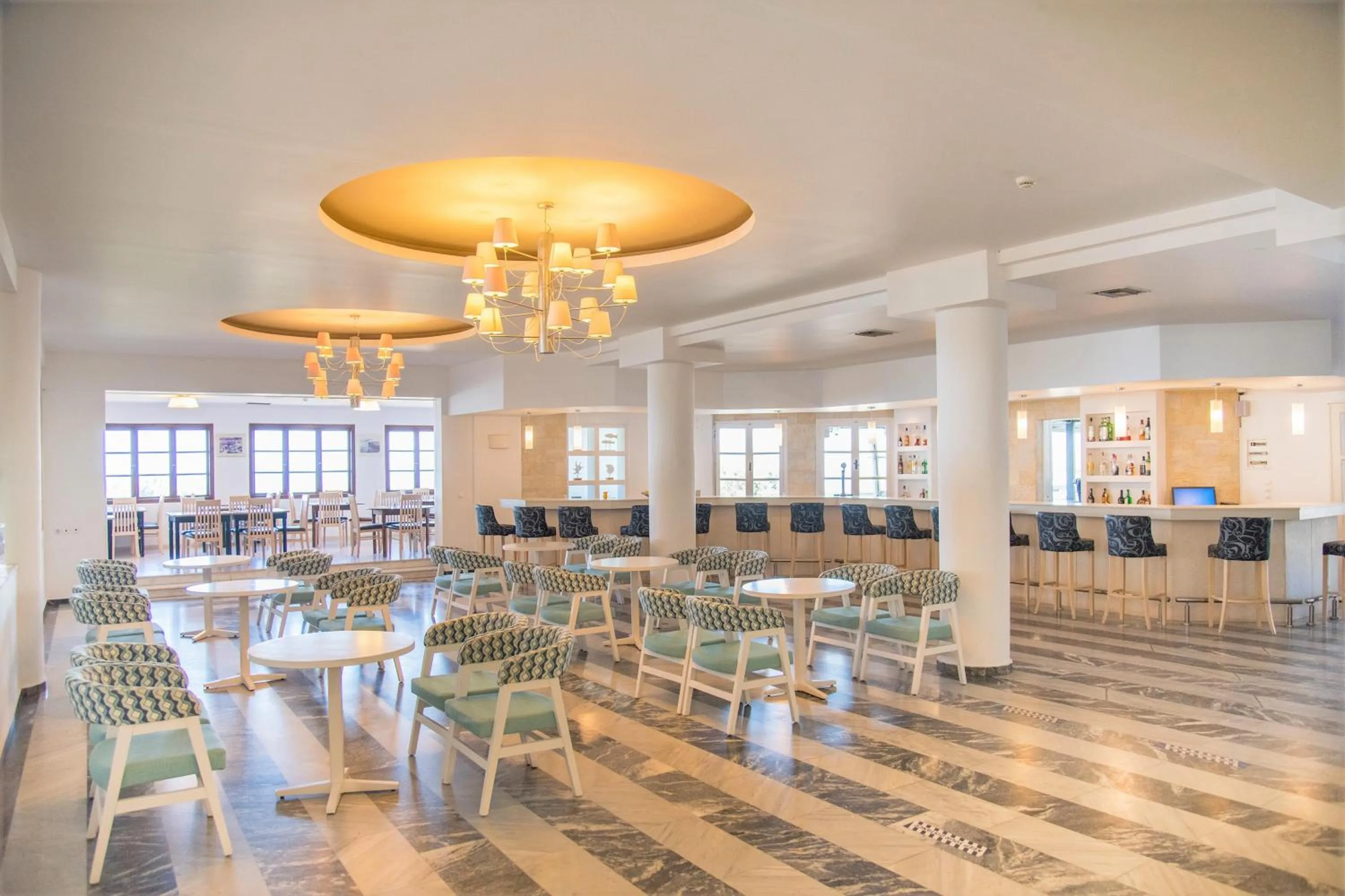 Lounge or bar in Semiramis Village Hotel