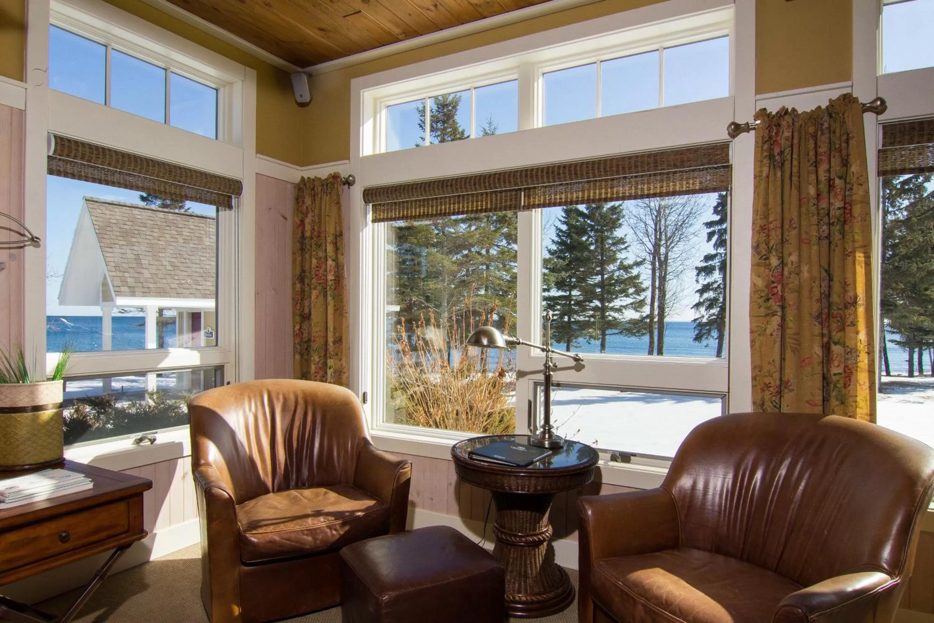 Seating area in Larsmont Cottages