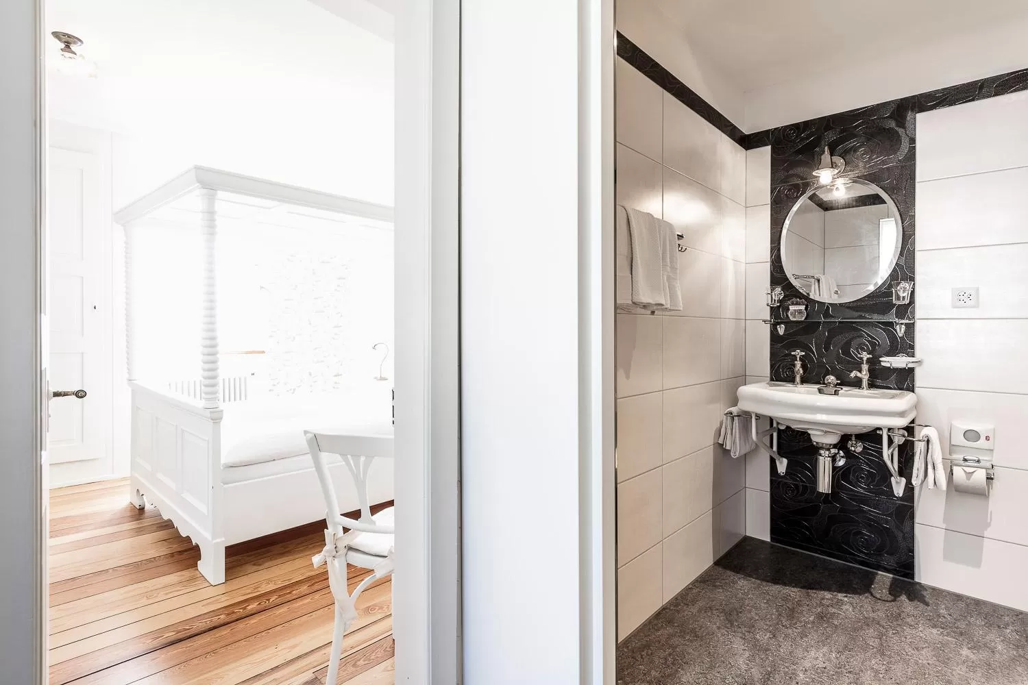 Bathroom in Hotel Terrasse am See