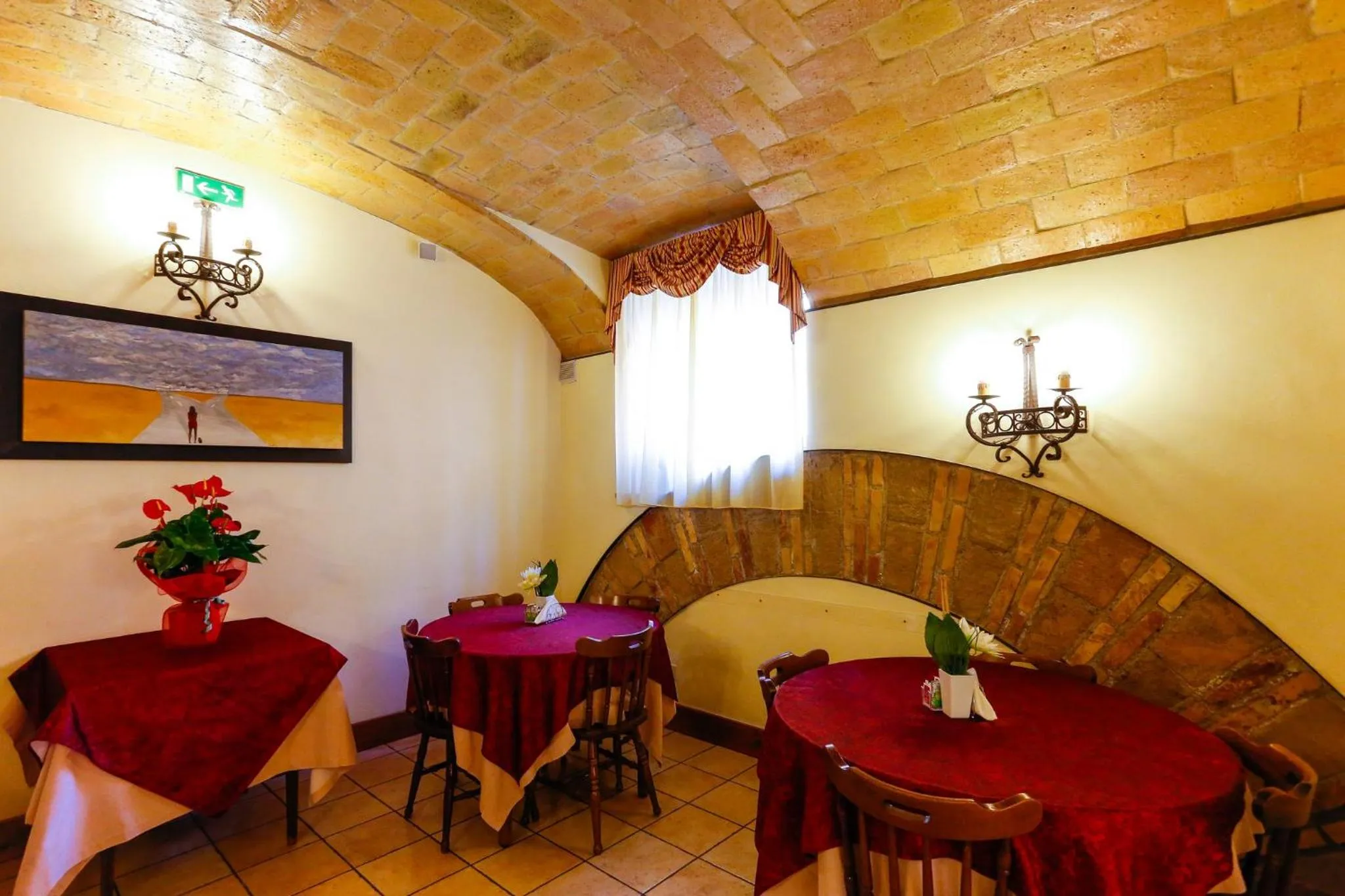 Restaurant/places to eat in Hotel Tempio Di Pallade