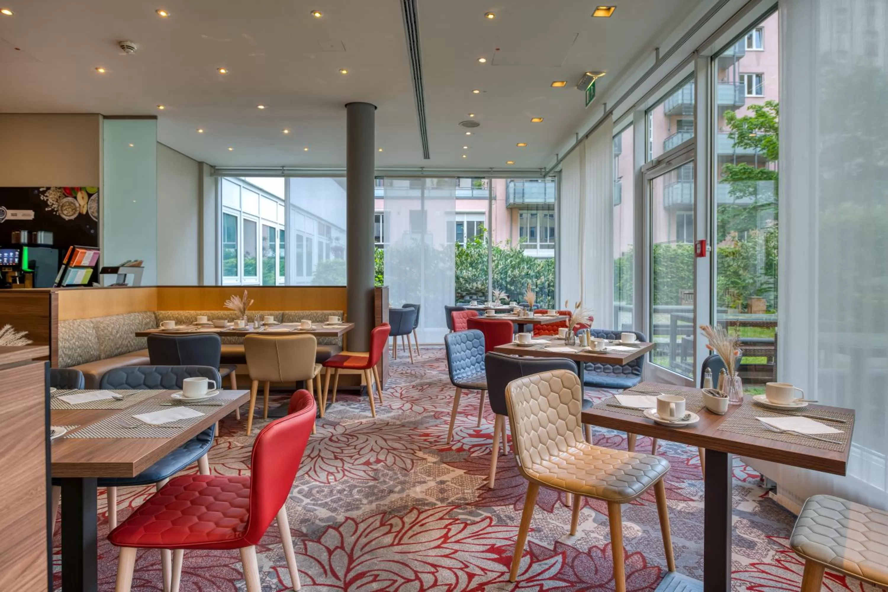 Restaurant/places to eat in Mercure Hotel Berlin City