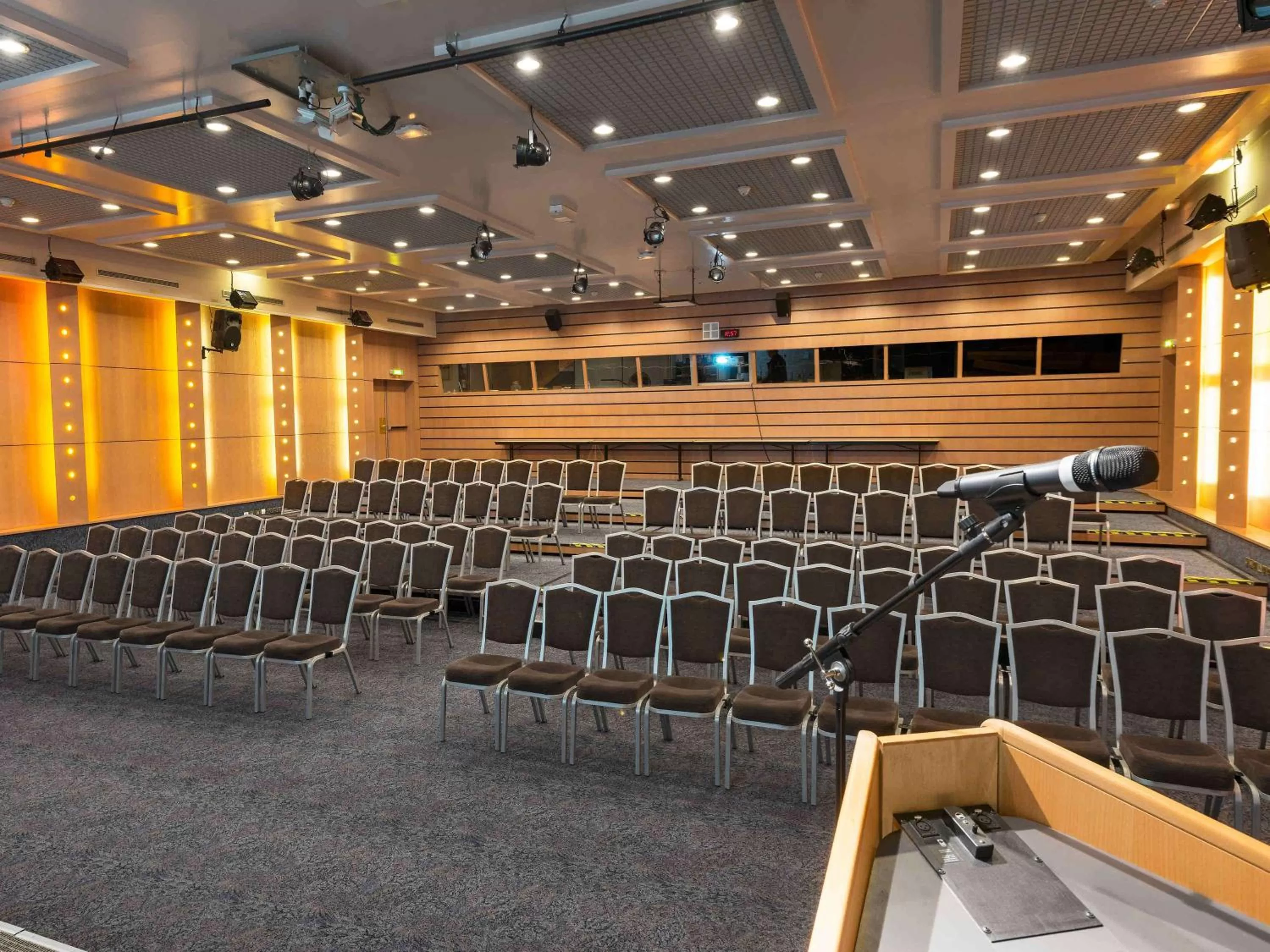 On site in Novotel Marne-la-Vallée Noisy-le-Grand