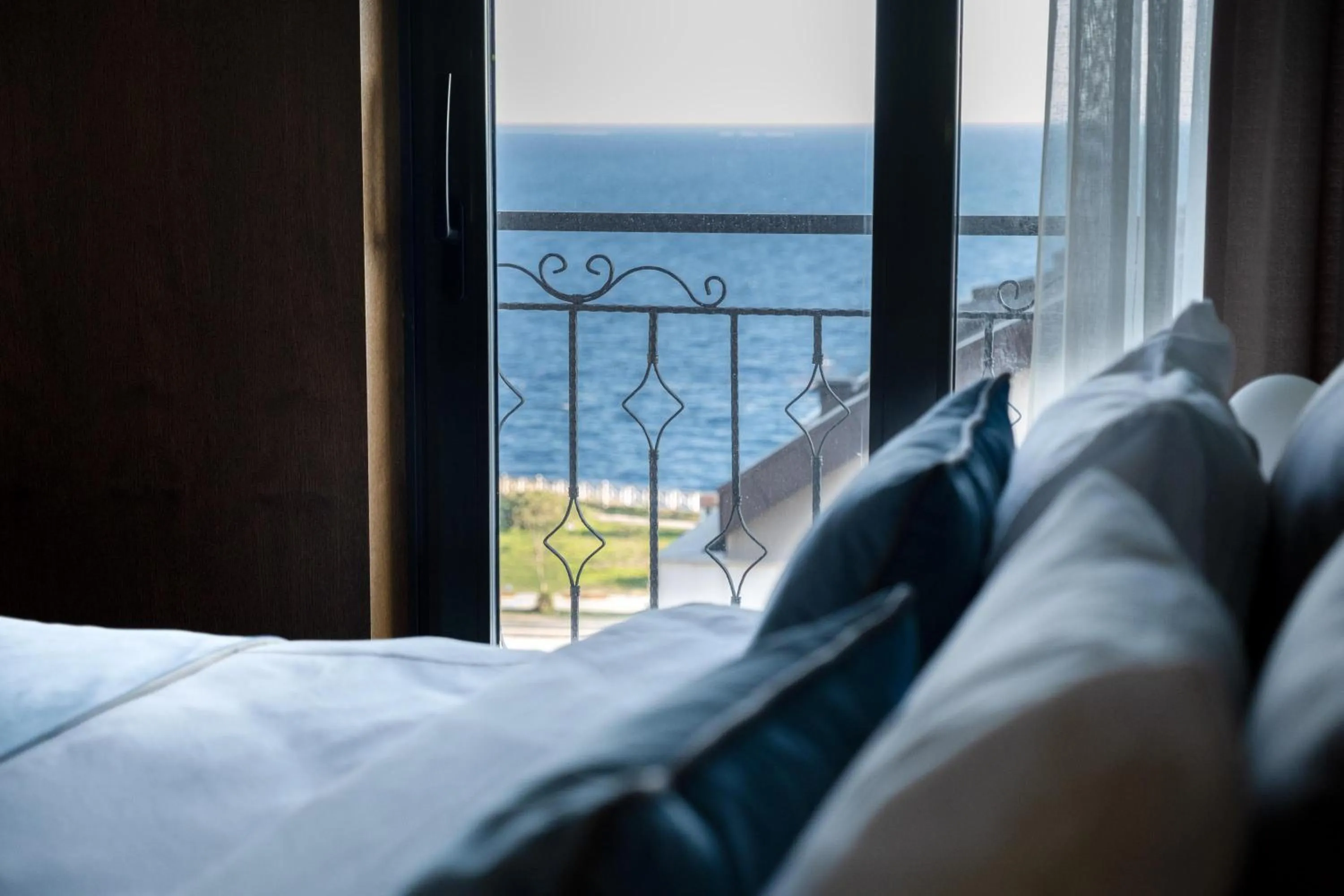 Sea view, Bed in Espina Hotel