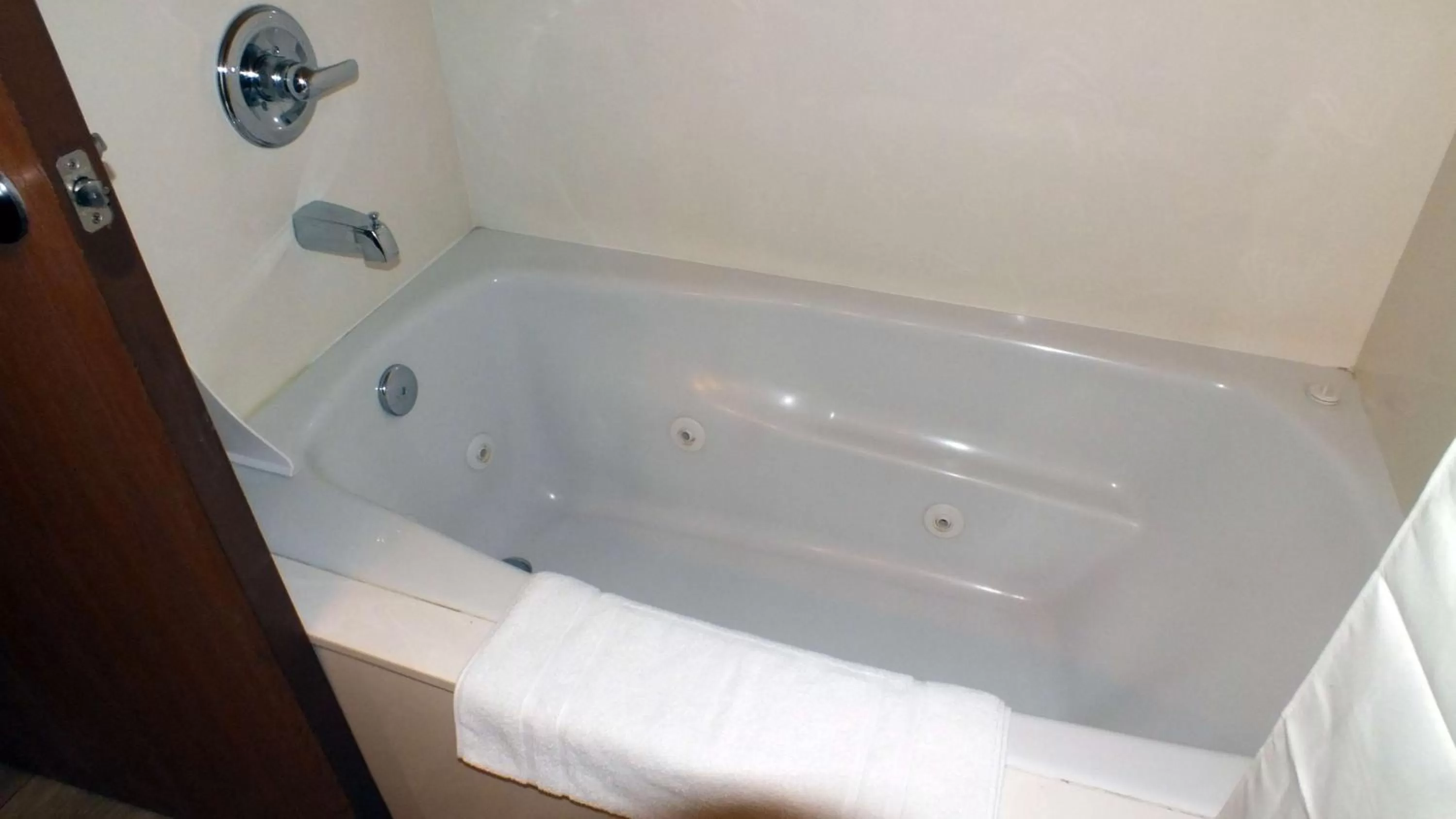 Executive King Suite with Sofa Bed in Best Western Gold Canyon Inn & Suites