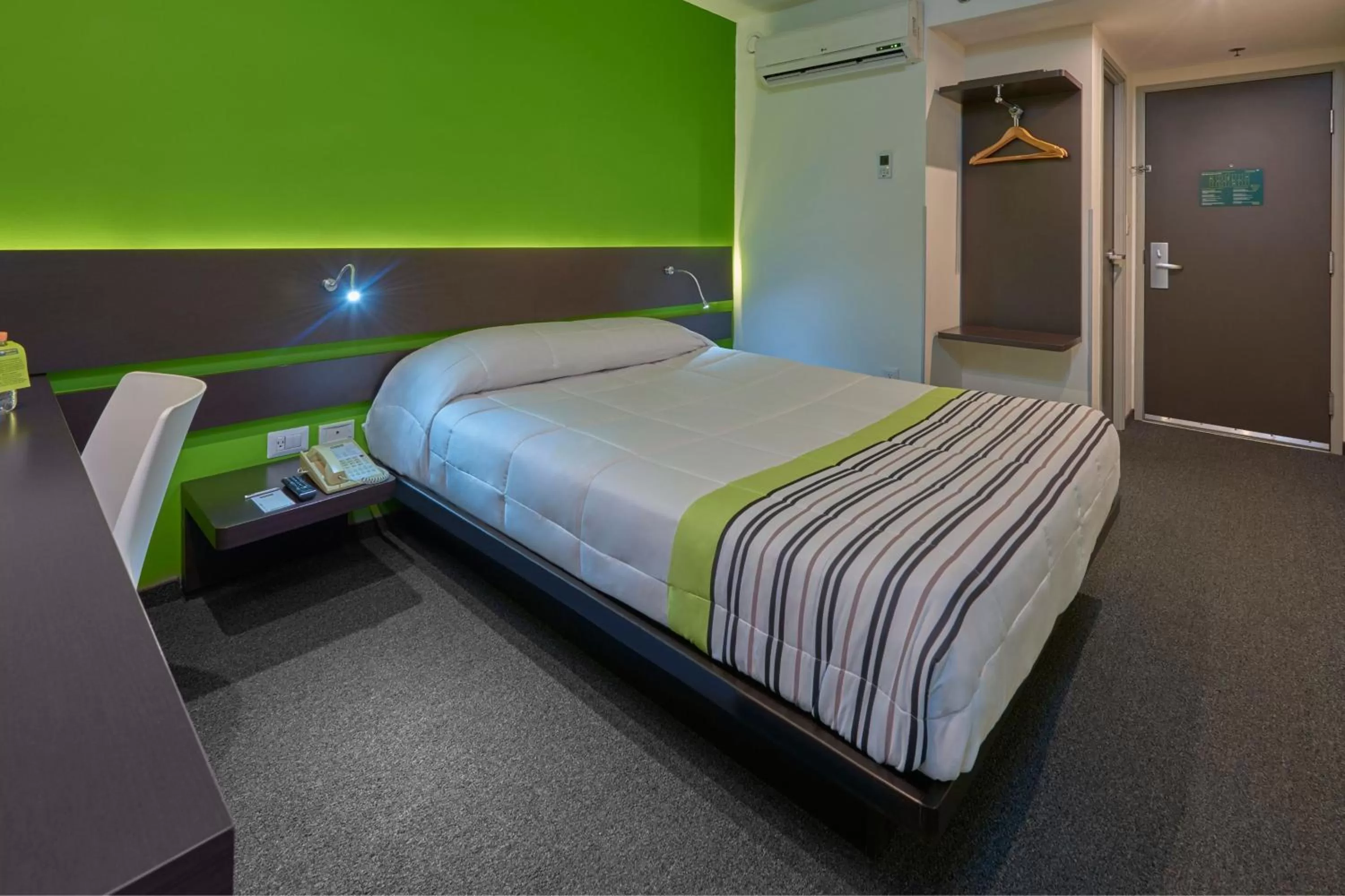 Bedroom, Bed in City Express Junior by Marriott Puebla FINSA