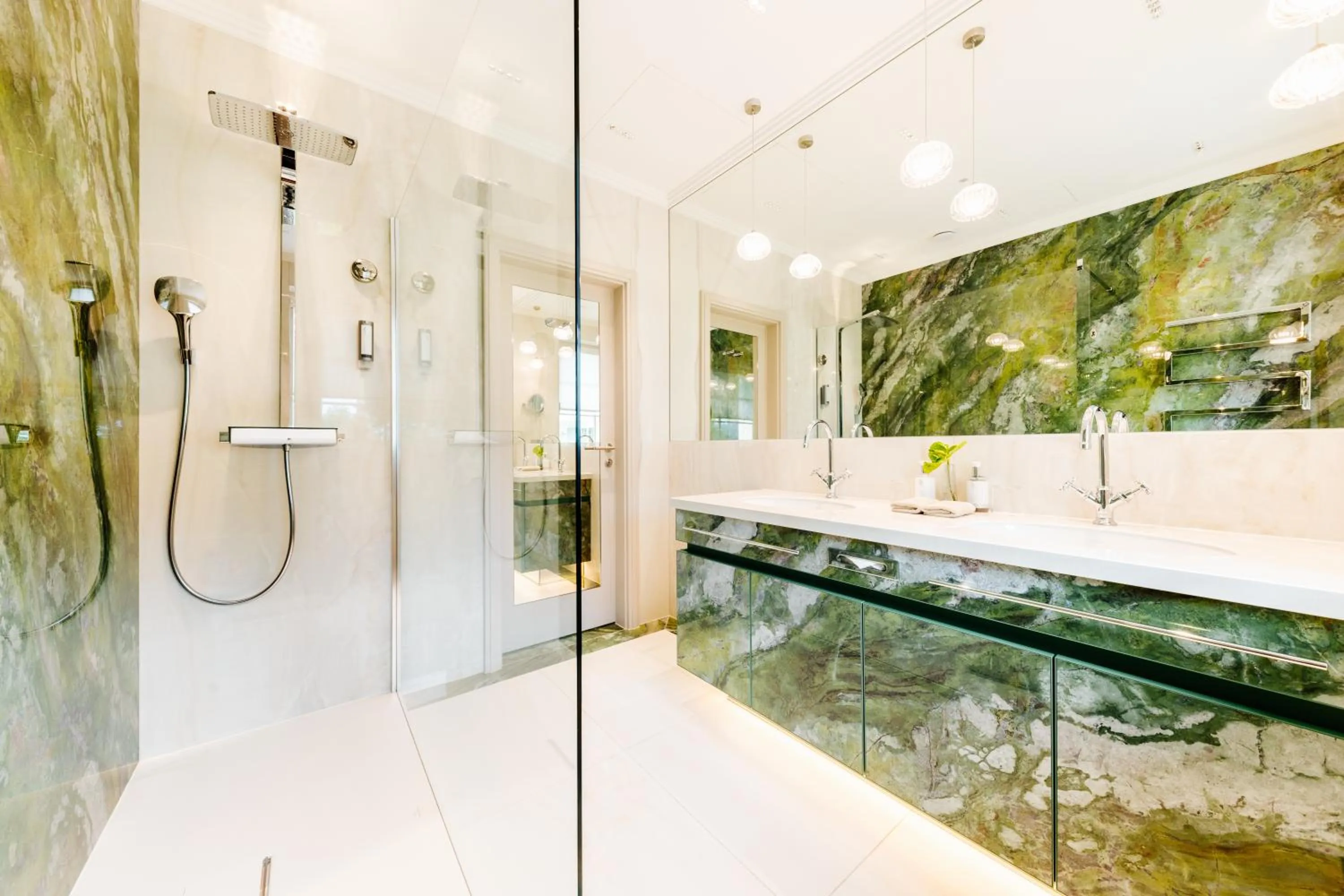 Bathroom in Hotel Schloss Seefels