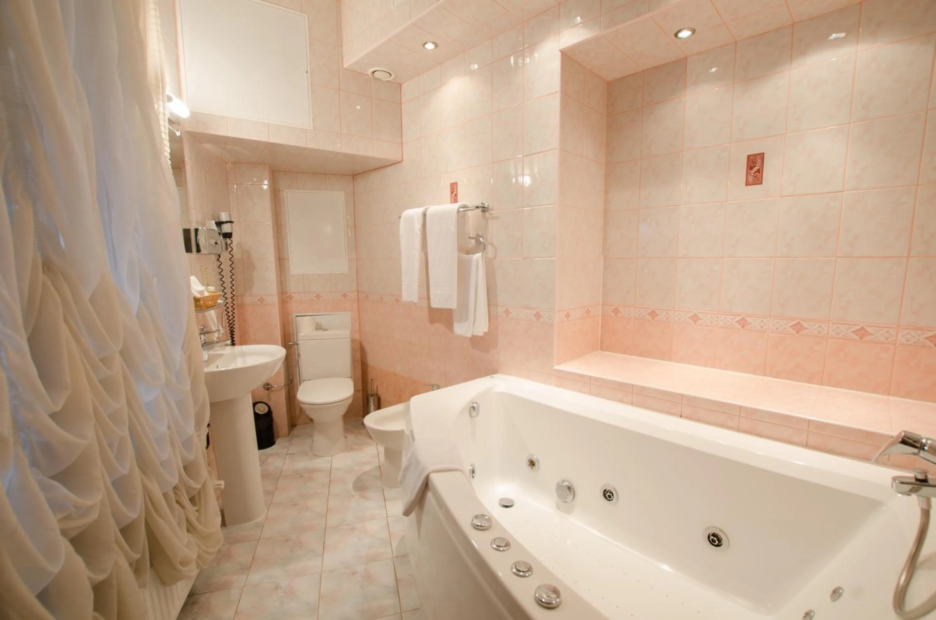 Bathroom in Boutique Hotel Monte Kristo