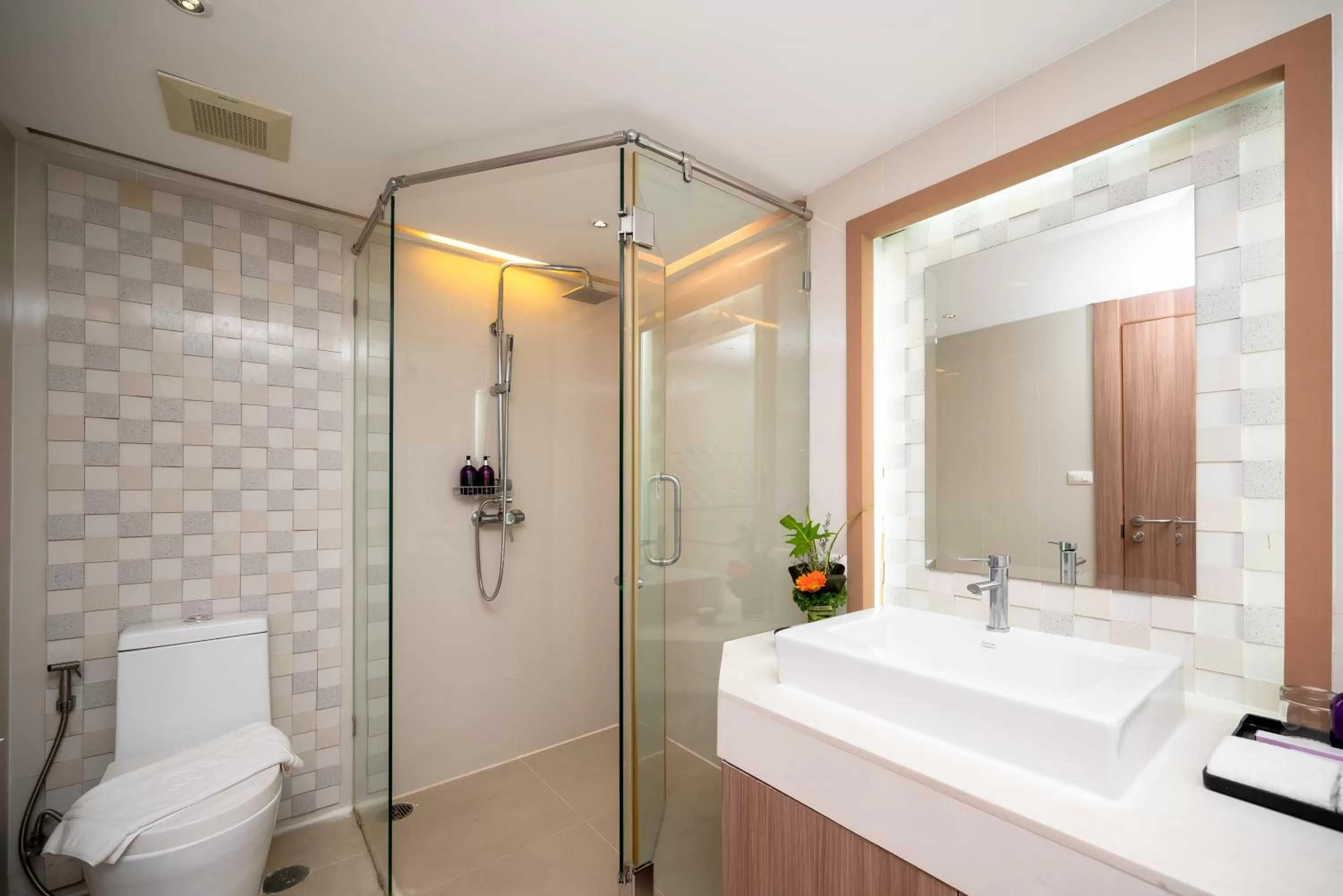 Bathroom in Centara Pattaya Hotel