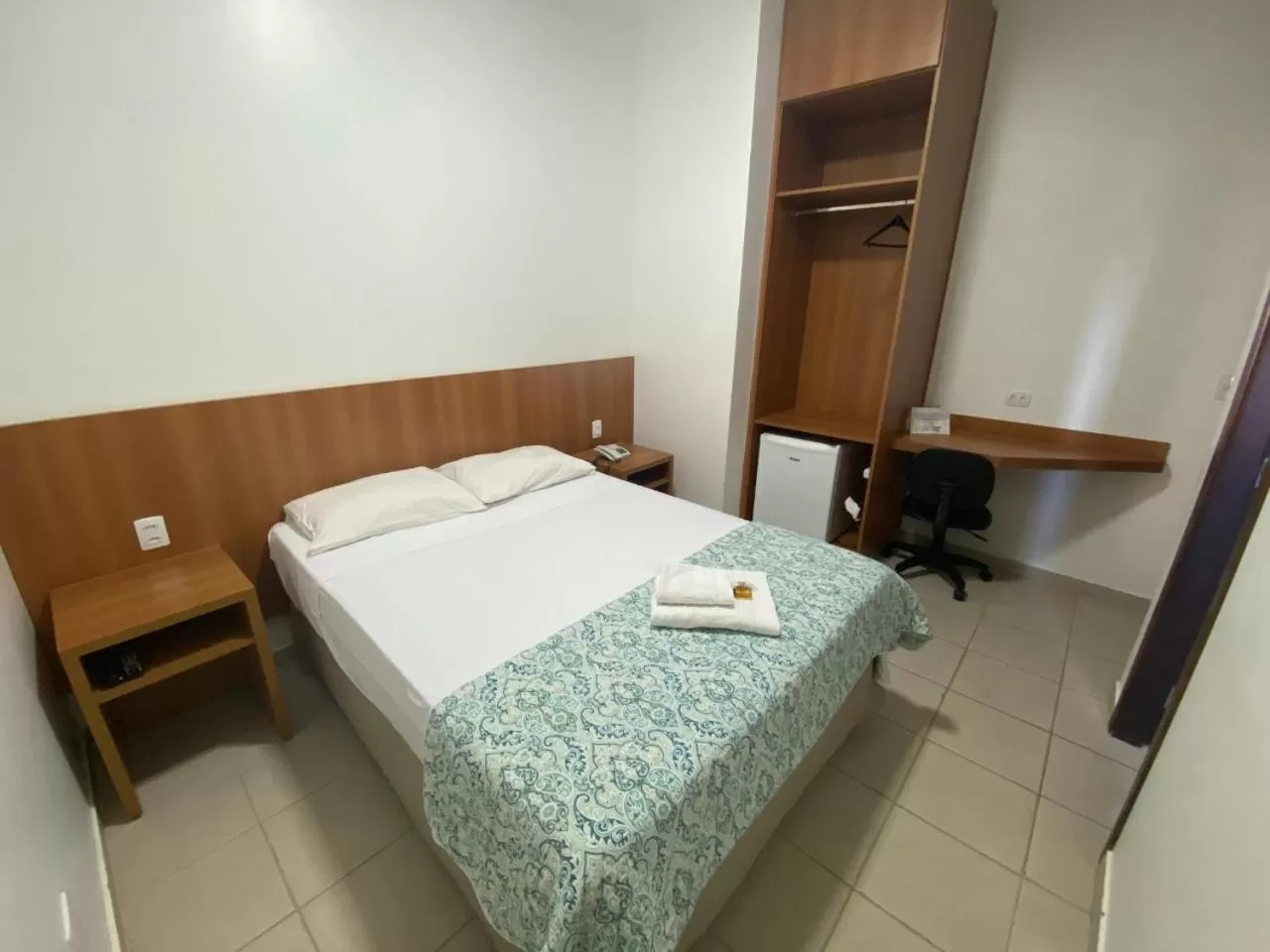 Bed in Hotel Flat Alameda