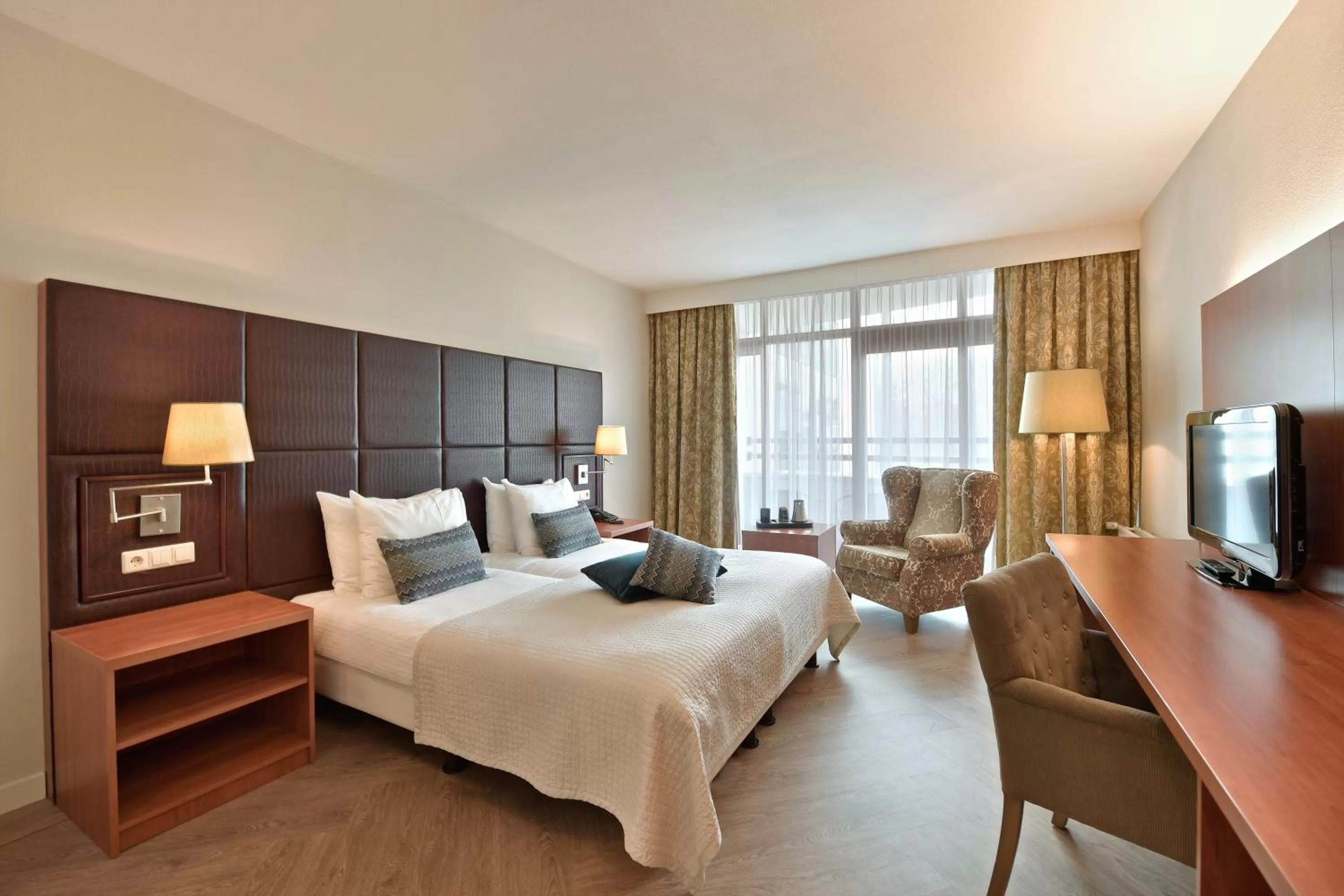 Standard Twin or Double Room in Van der Valk Theaterhotel Almelo