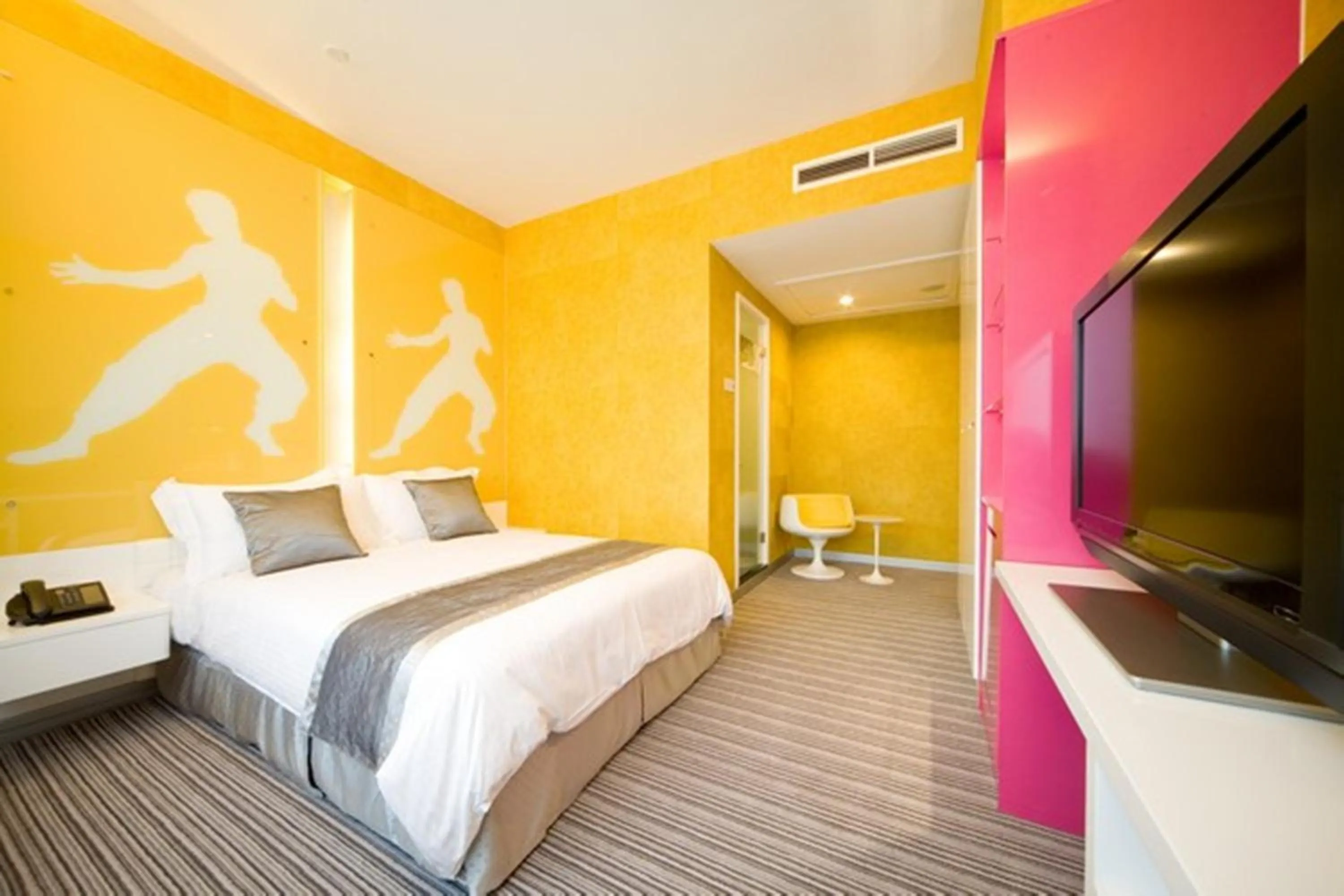 Bed in Hotel Re! @ Pearl's Hill