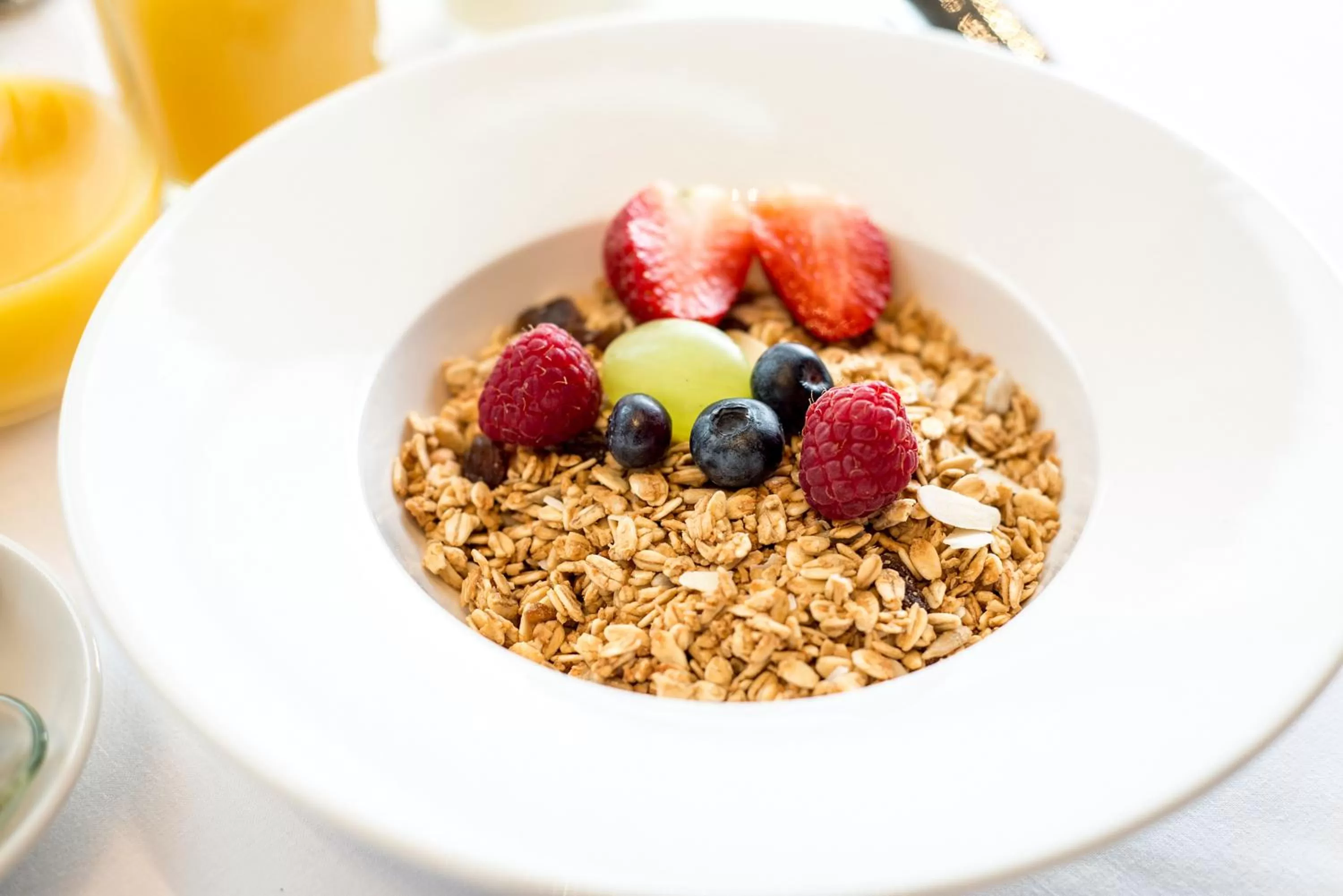 Food and drinks in Peter Scott House Birmingham