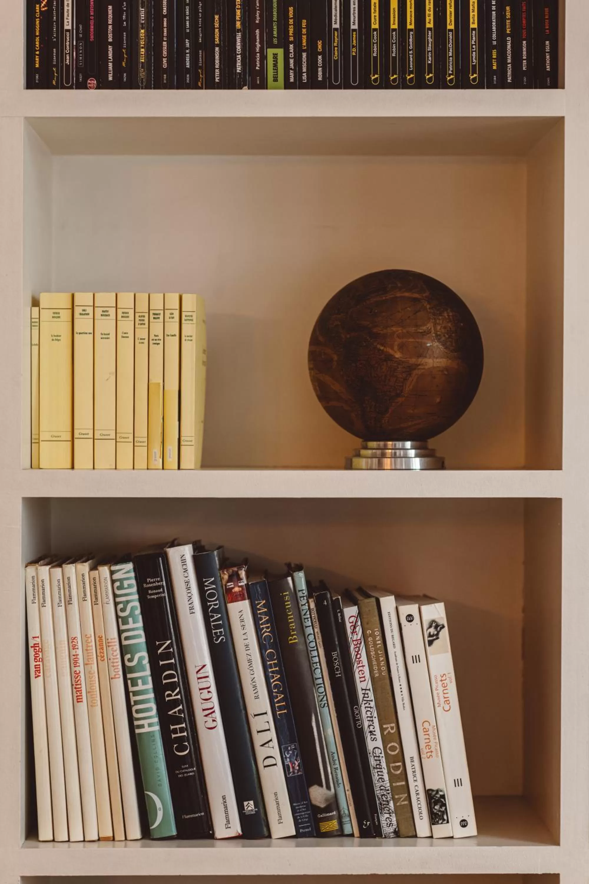 Library in Hôtel Arvor Saint Georges