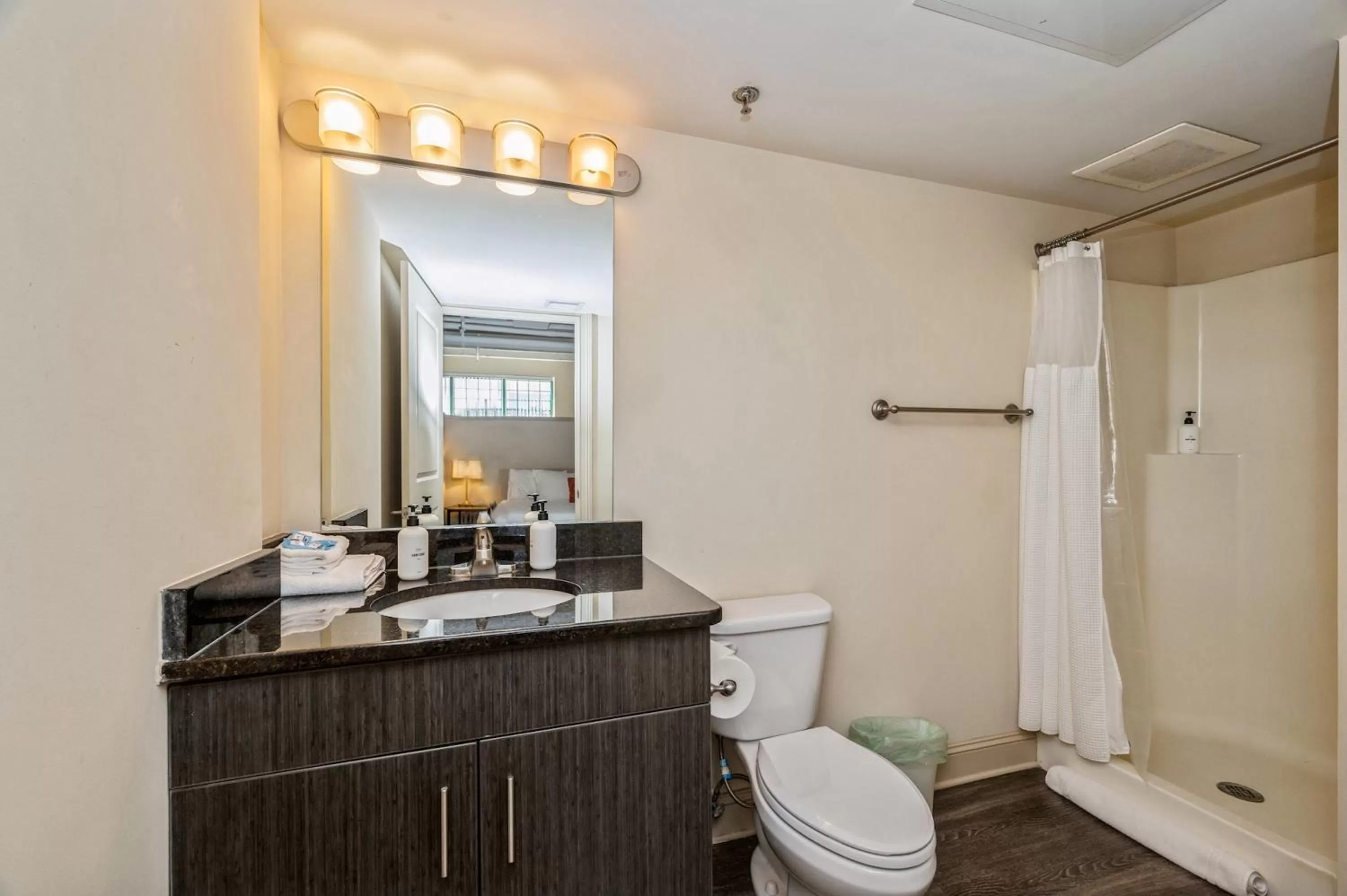 Bathroom in Kasa Arts District Winston-Salem