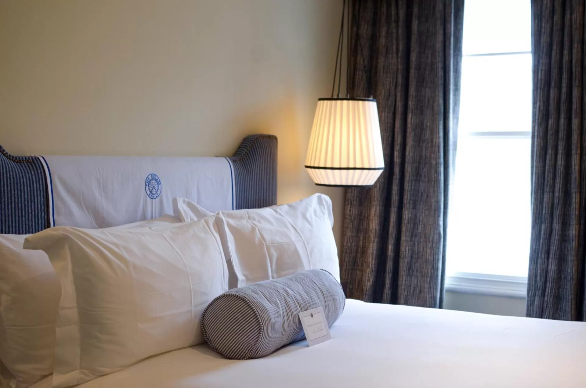 Bedroom, Bed in The Relais Henley