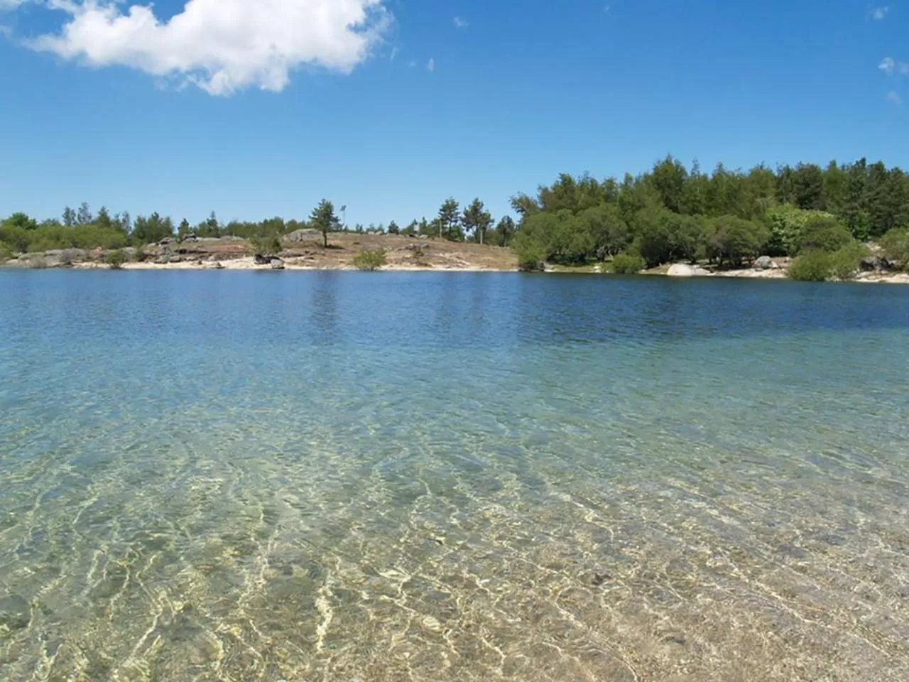 Natural landscape in Casa das Penhas Douradas - Burel Expedition Hotel