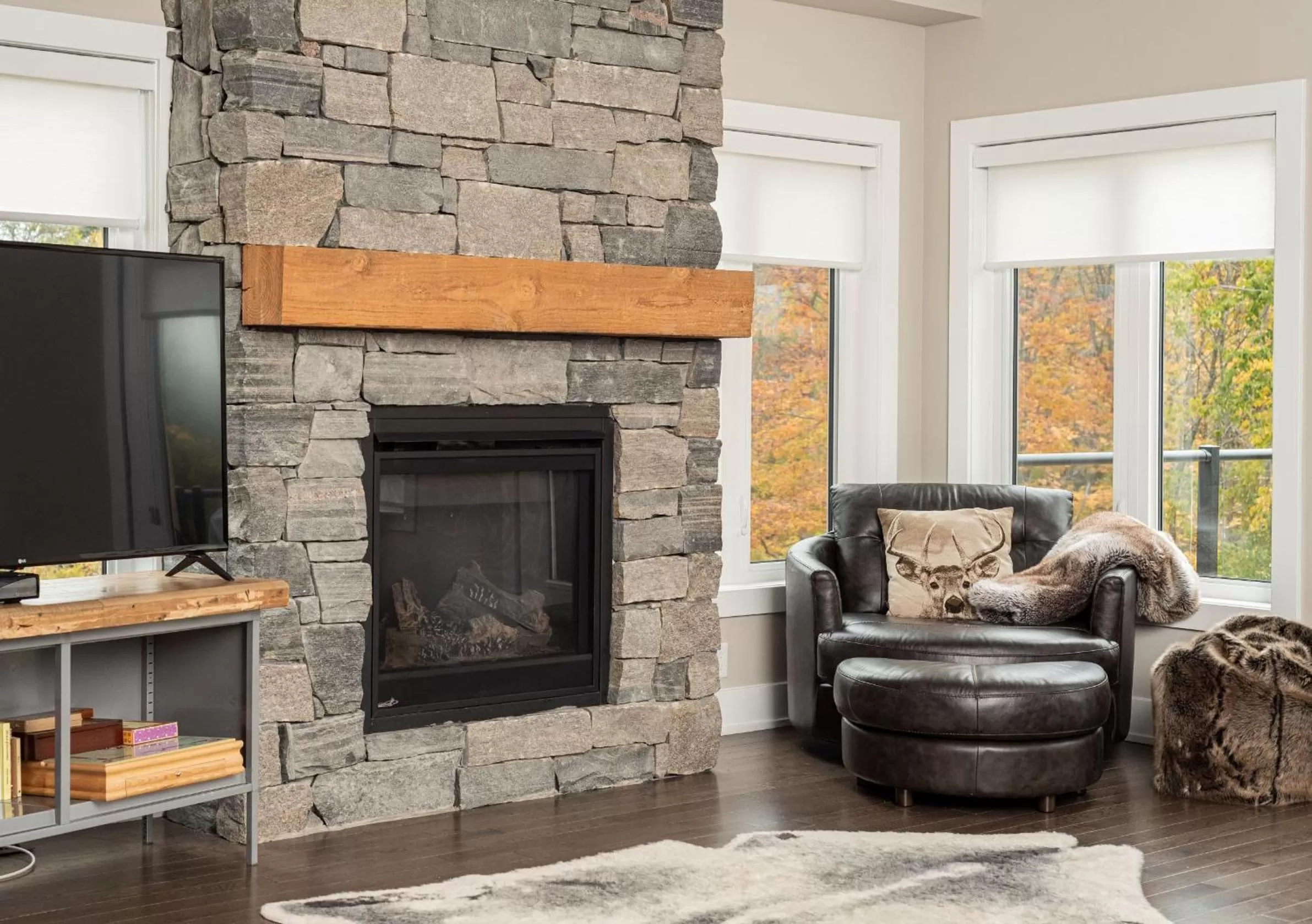 Living room in Muskoka Bay Resort