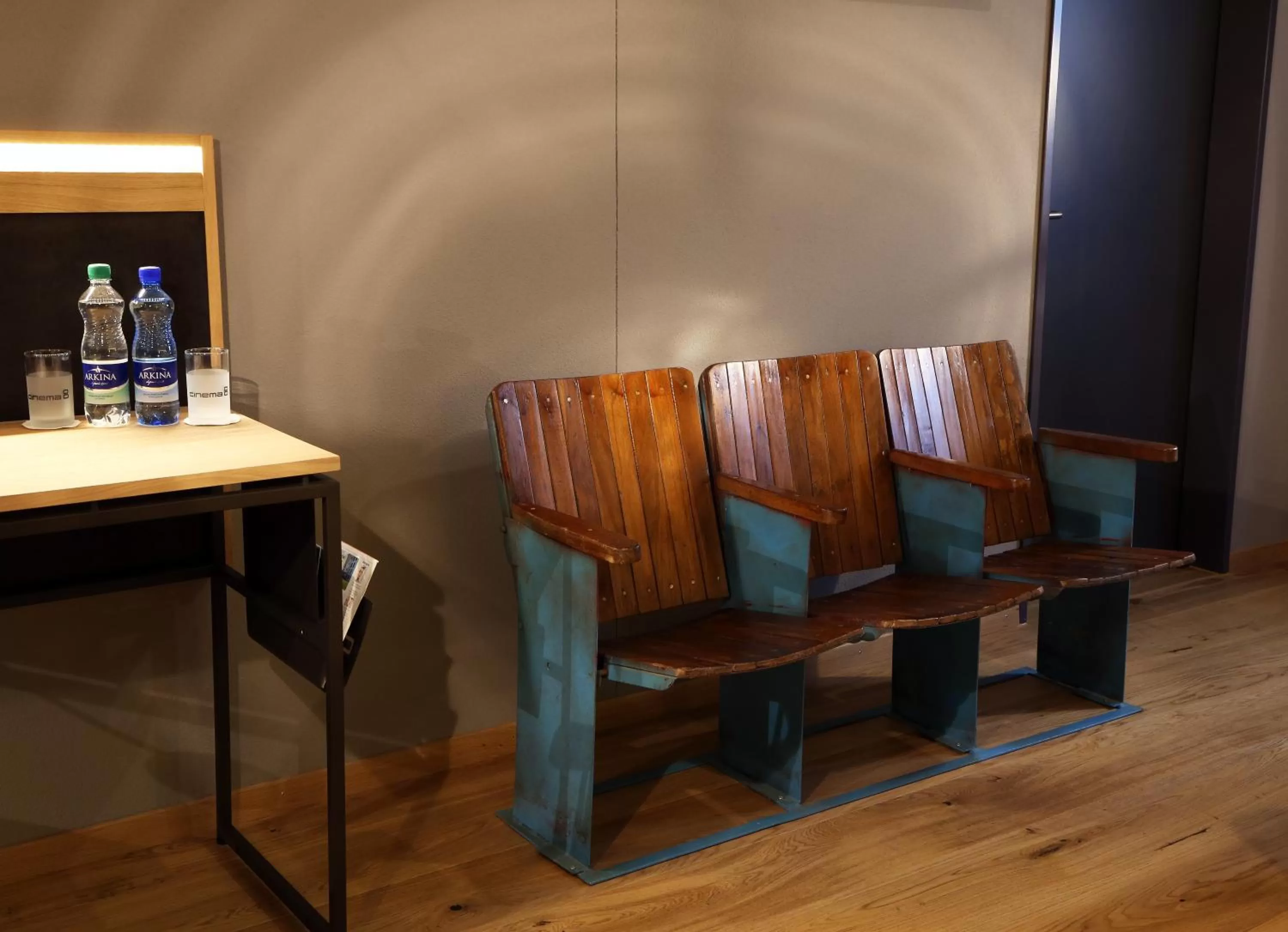 Seating area in Hotel Cinema 8