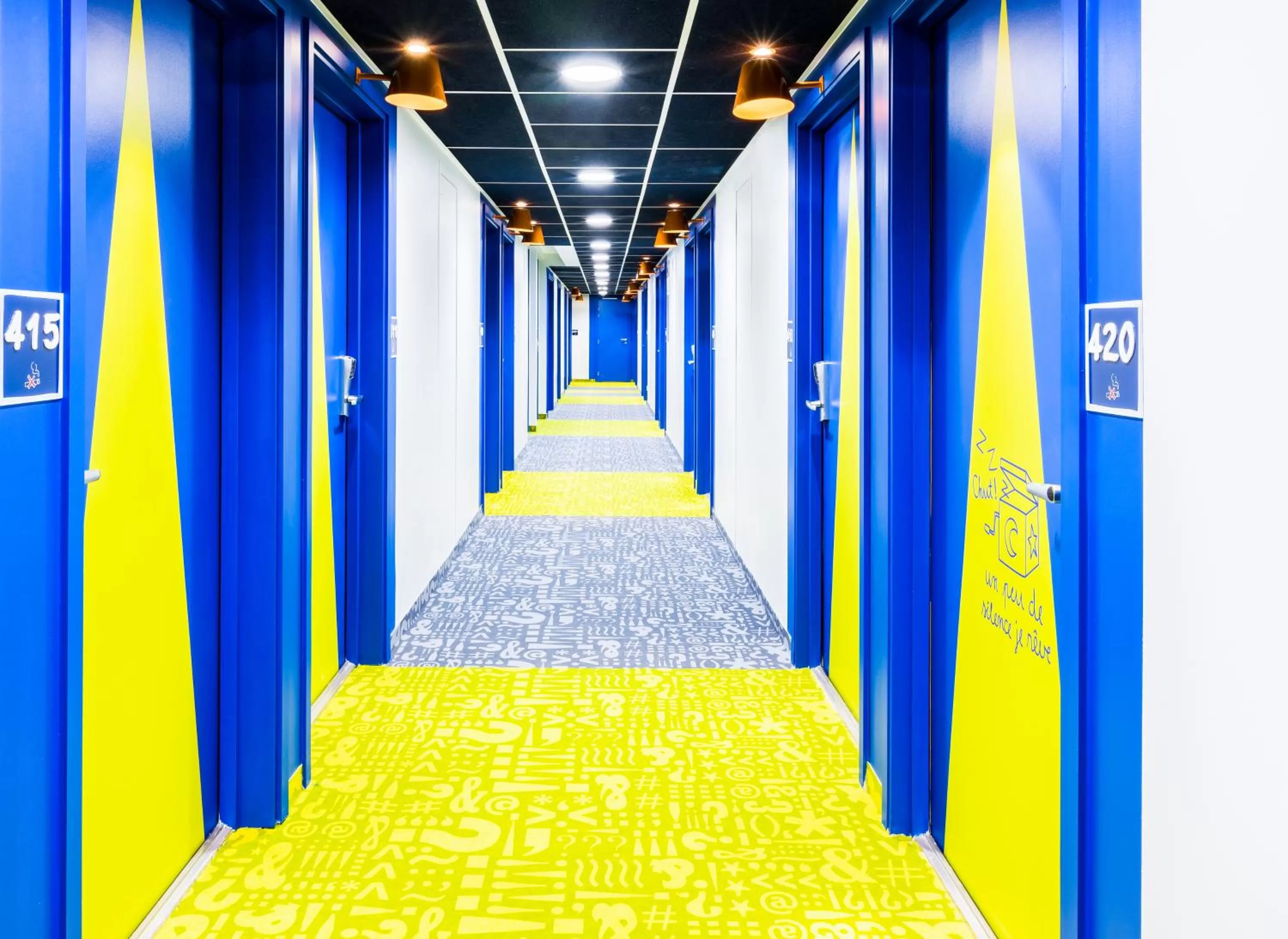 Text overlay in ibis budget Fribourg