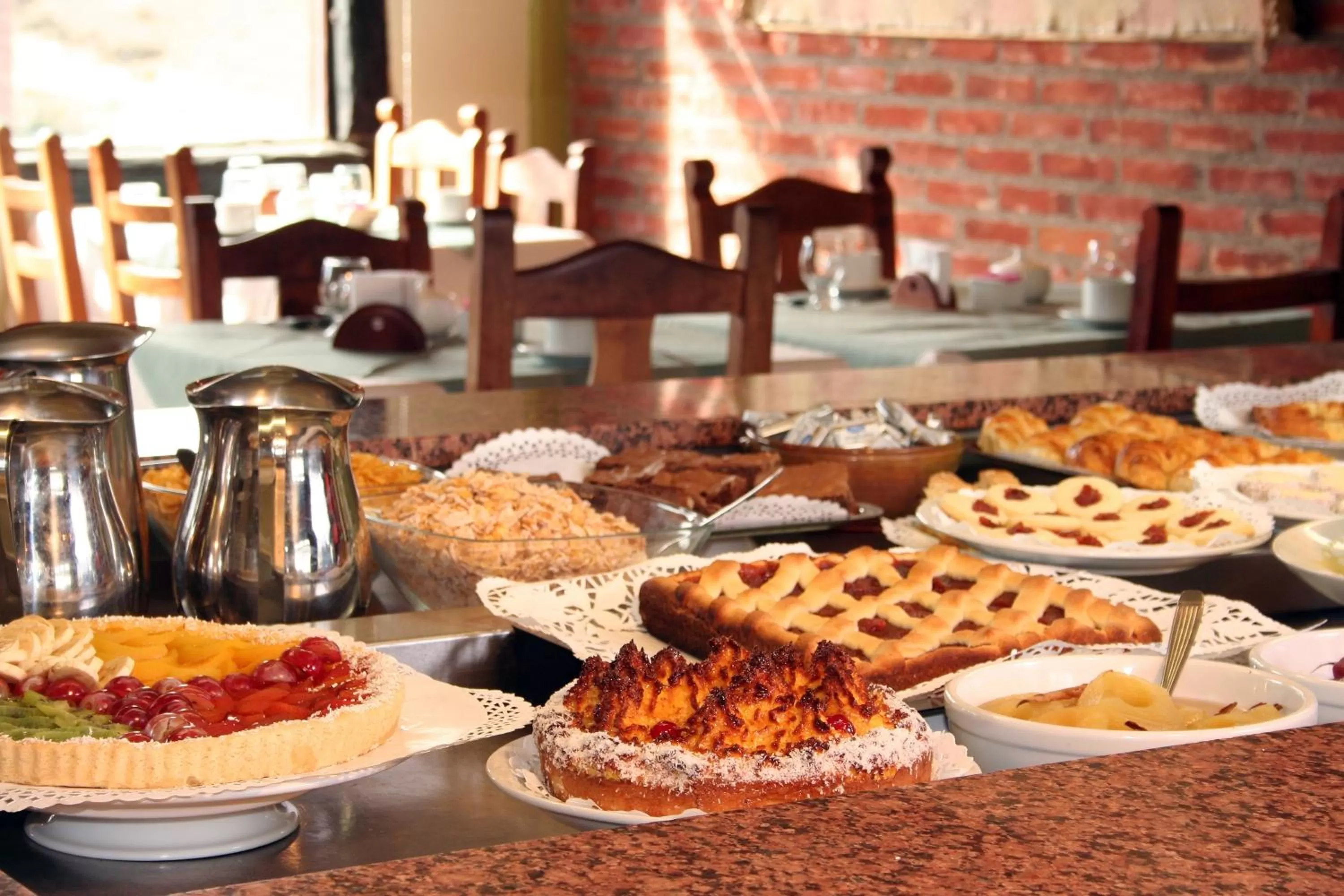 Restaurant/places to eat in Hosteria Posta Sur