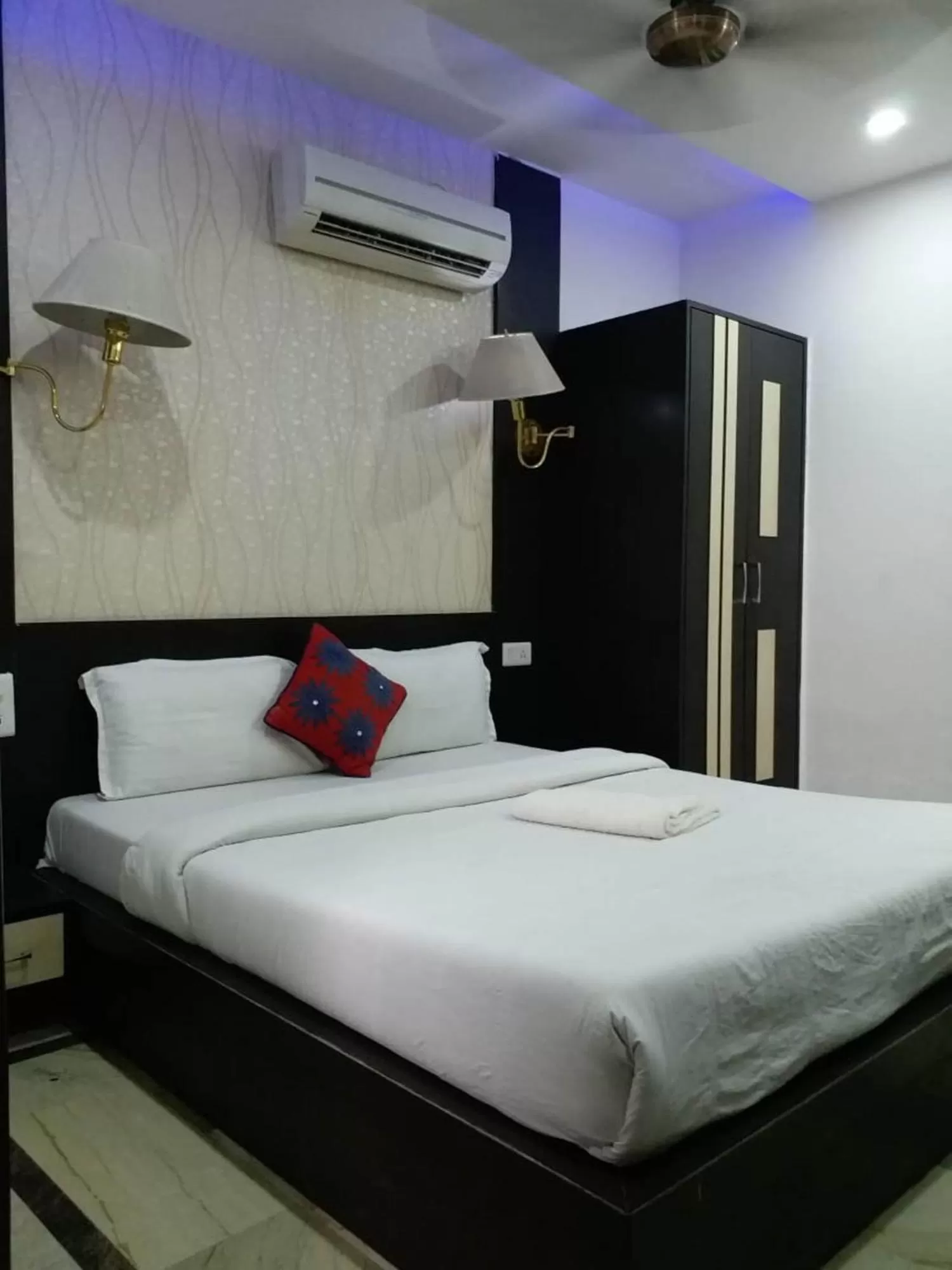 Bed in Hotel Laxman Resort by The Golden Taj Group &Hotels