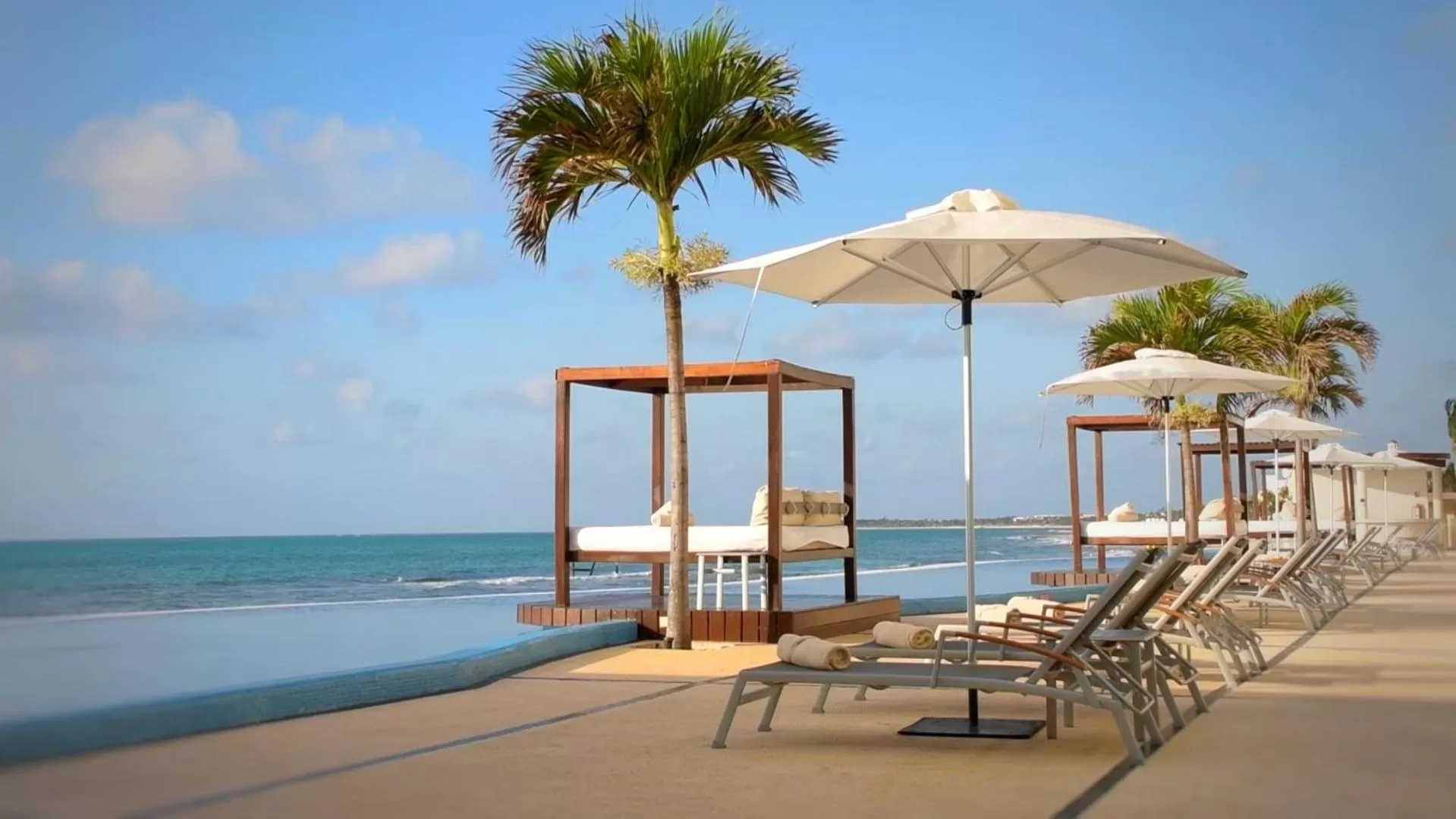 Swimming pool in Senses Riviera Maya - Ocean Front Boutique Hotel - Adults only