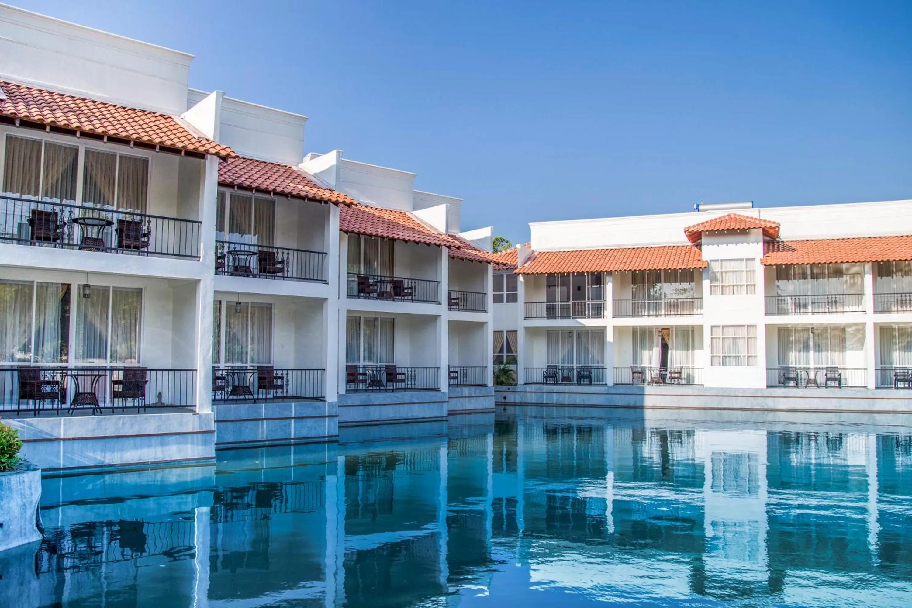 Property building in The Covanro Airport Hotel - Katunayake