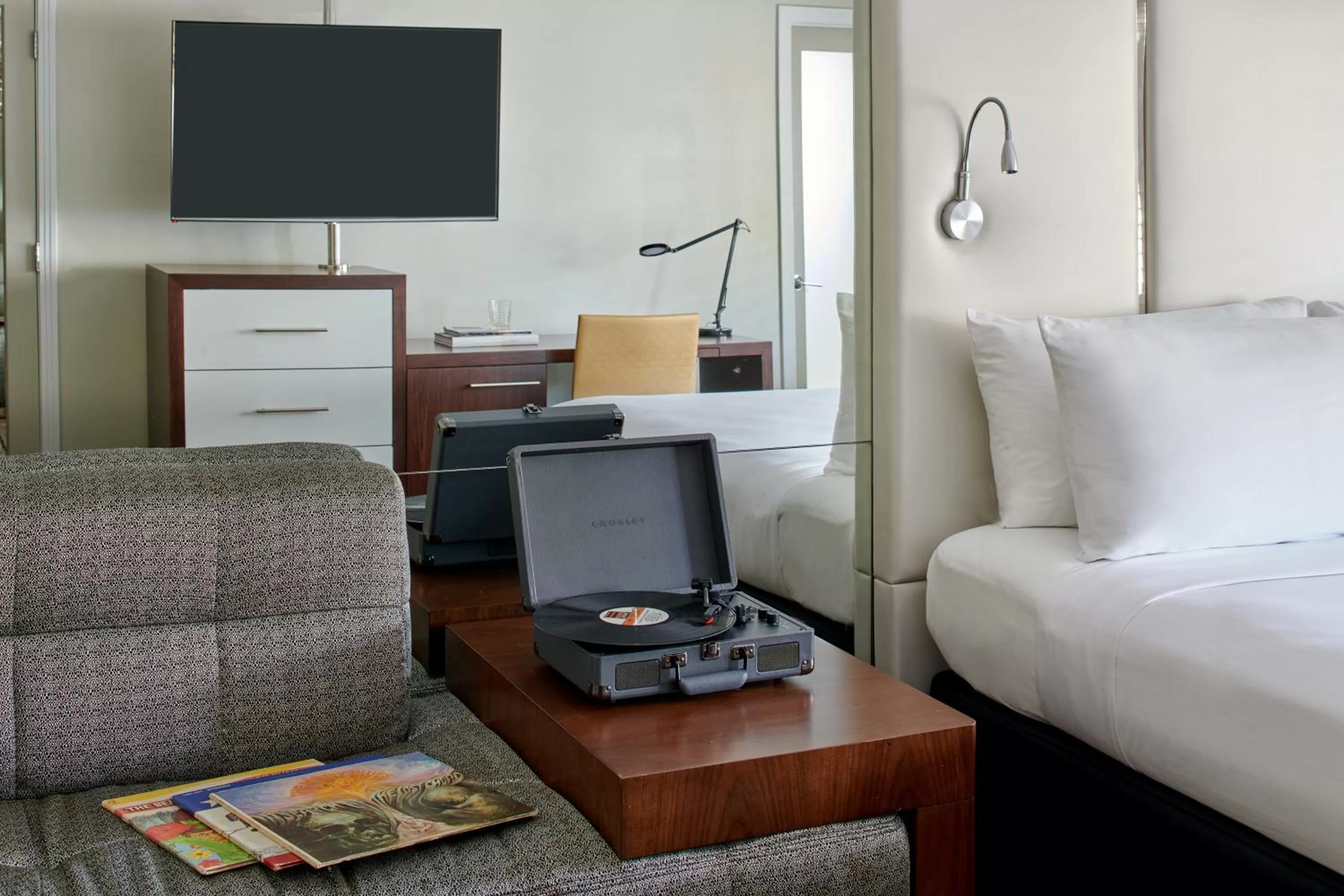 Bed in Hotel Ziggy On Sunset