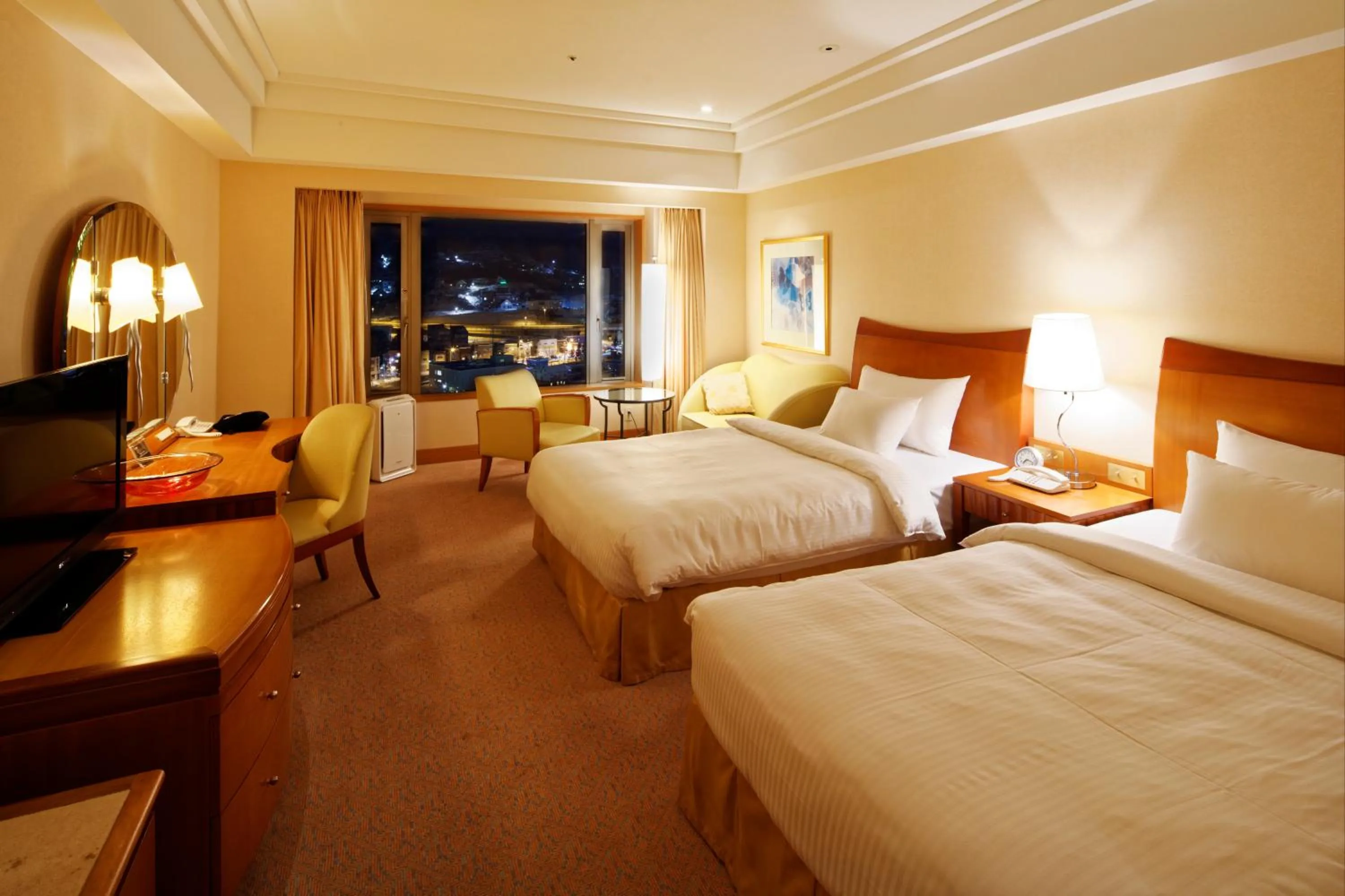 Photo of the whole room, Bed in Grand Park Otaru