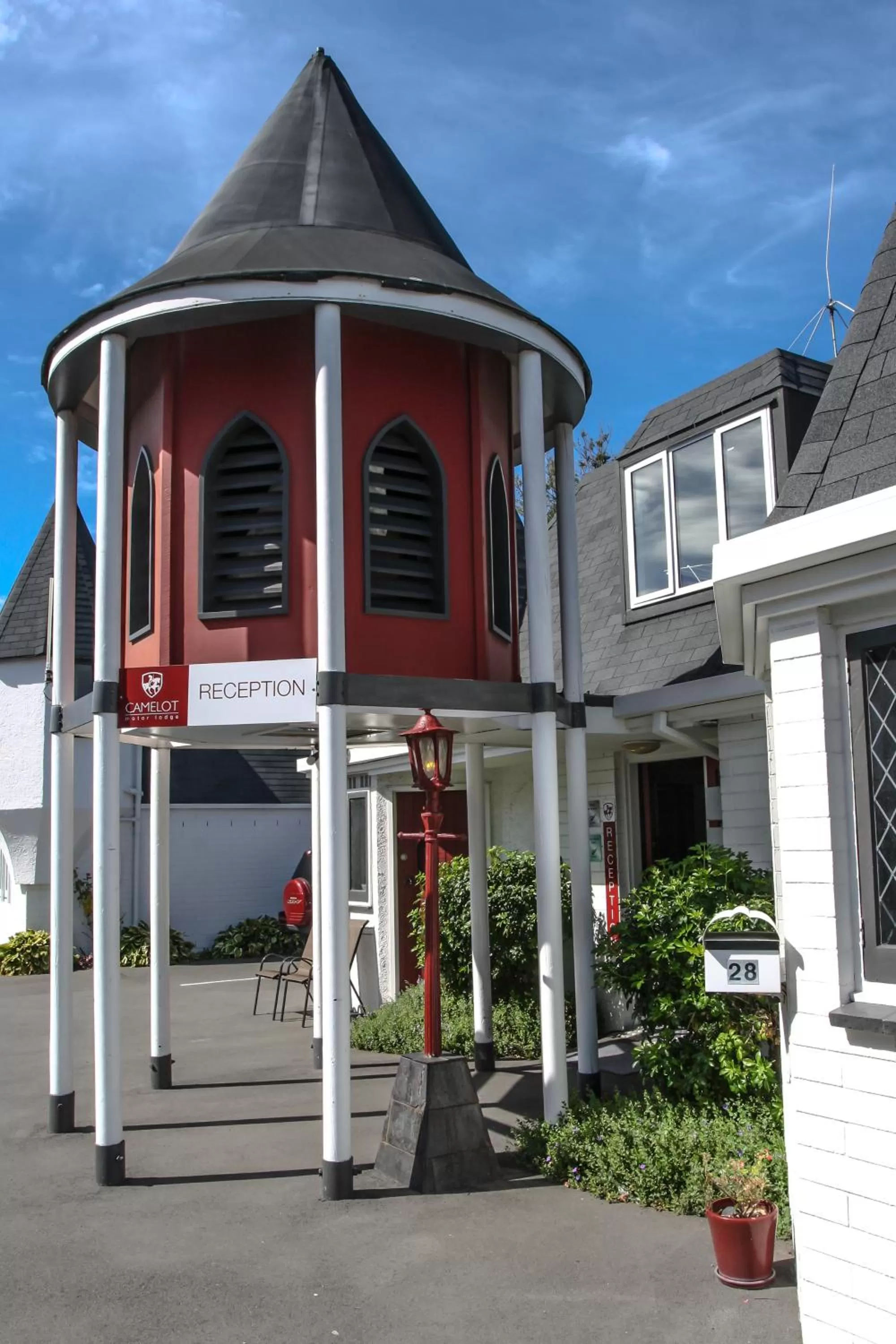 Property building in Camelot Motor Lodge