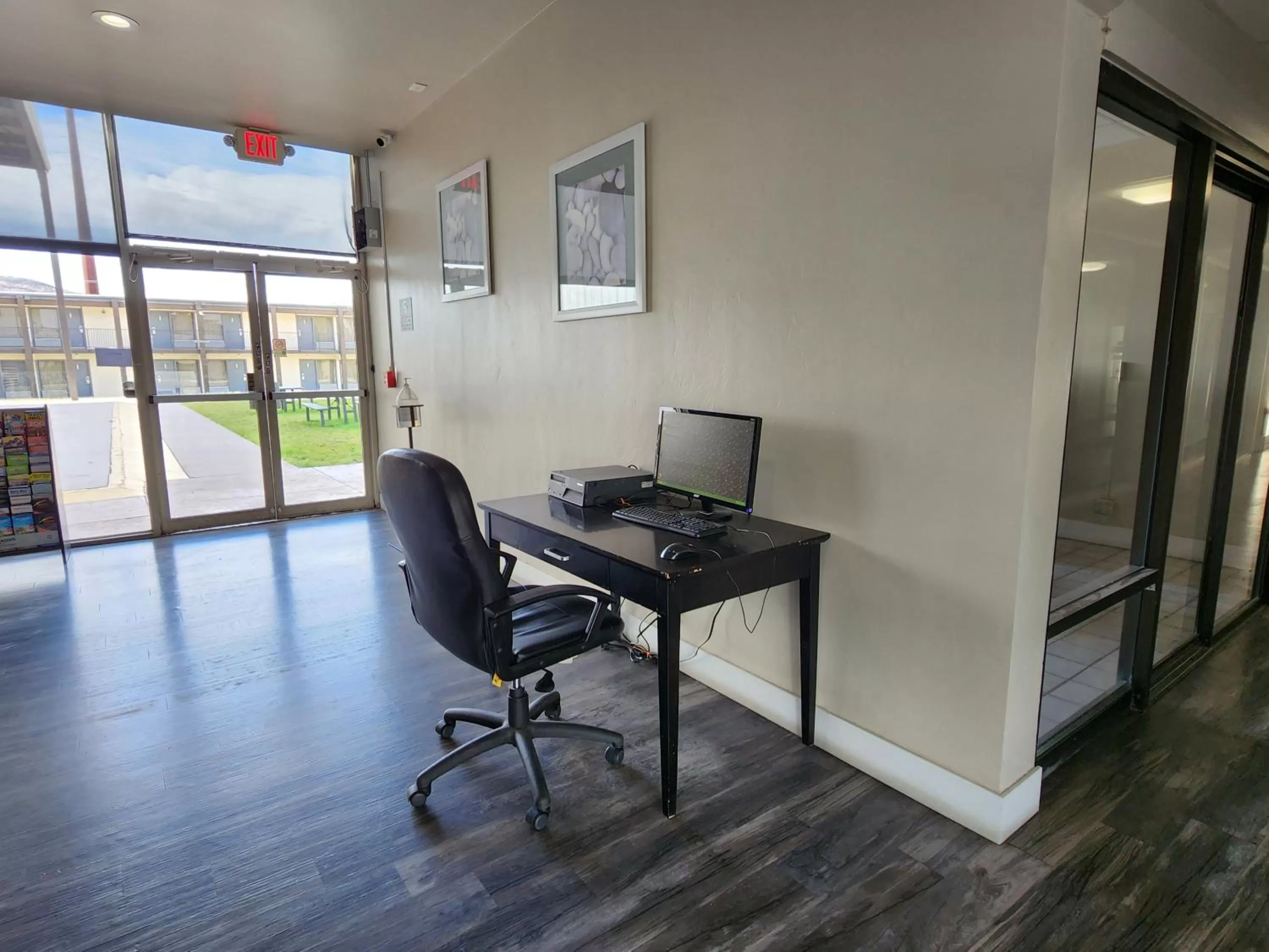 On-site shops in Red Lion Inn & Suites Tucson Downtown