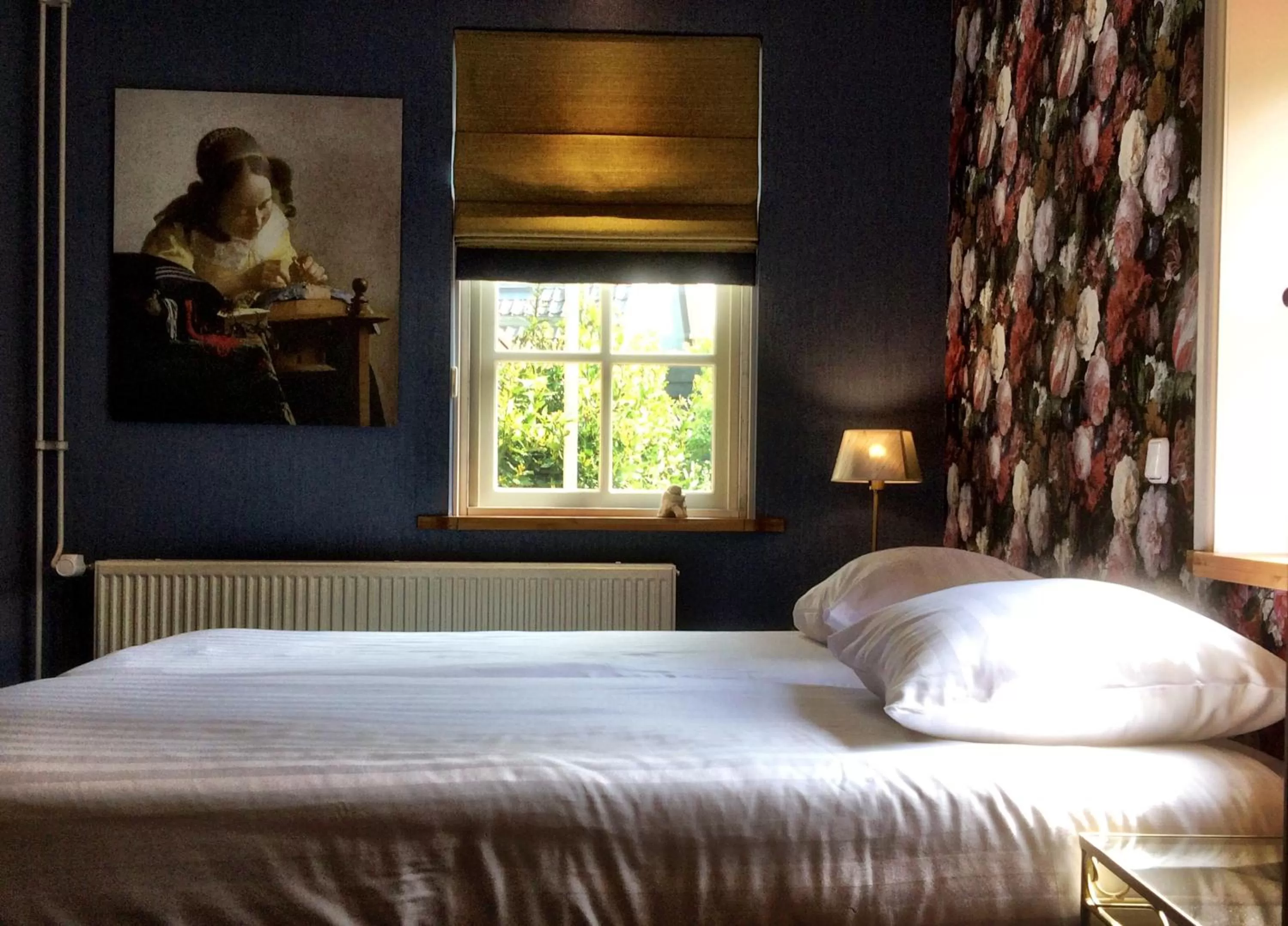 Photo of the whole room, Bed in Hotel West Inn