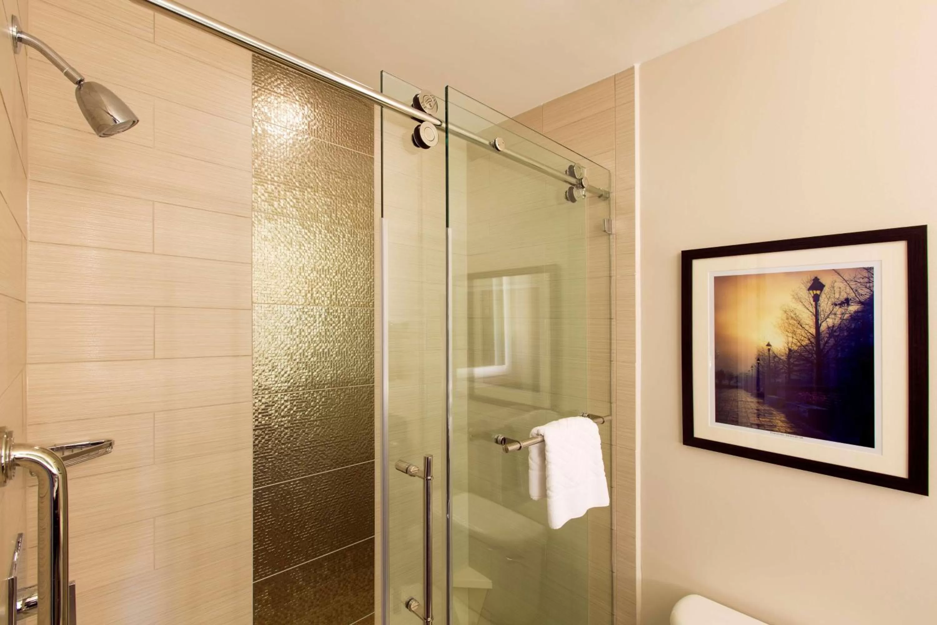 Bathroom in DoubleTree by Hilton Historic Savannah