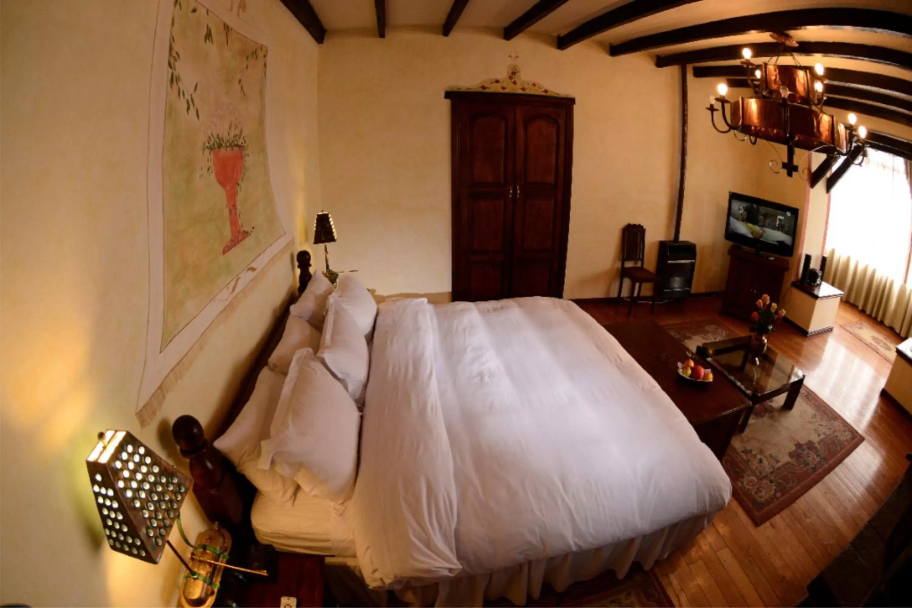 Day, Bed in Hostería La Andaluza