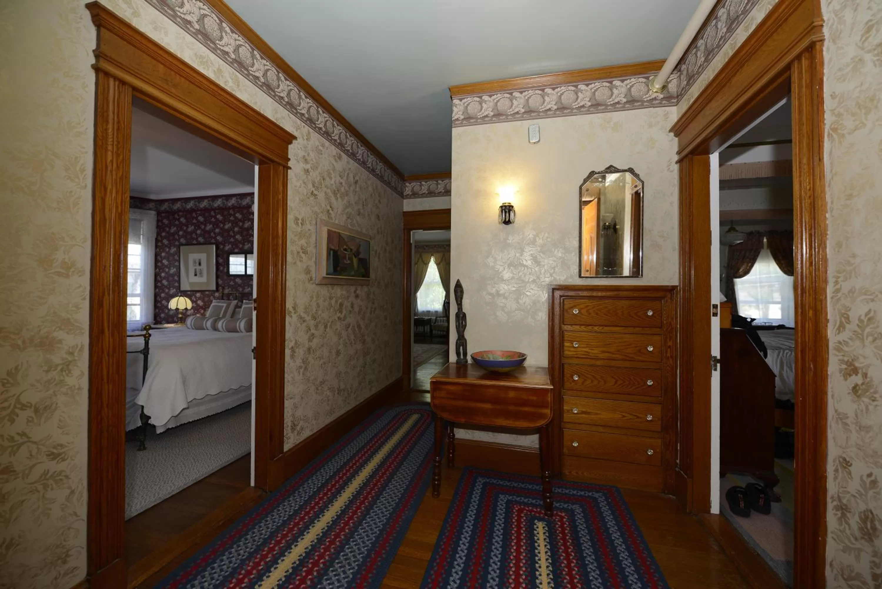 Decorative detail in Munroe Inn Boutique Hotel