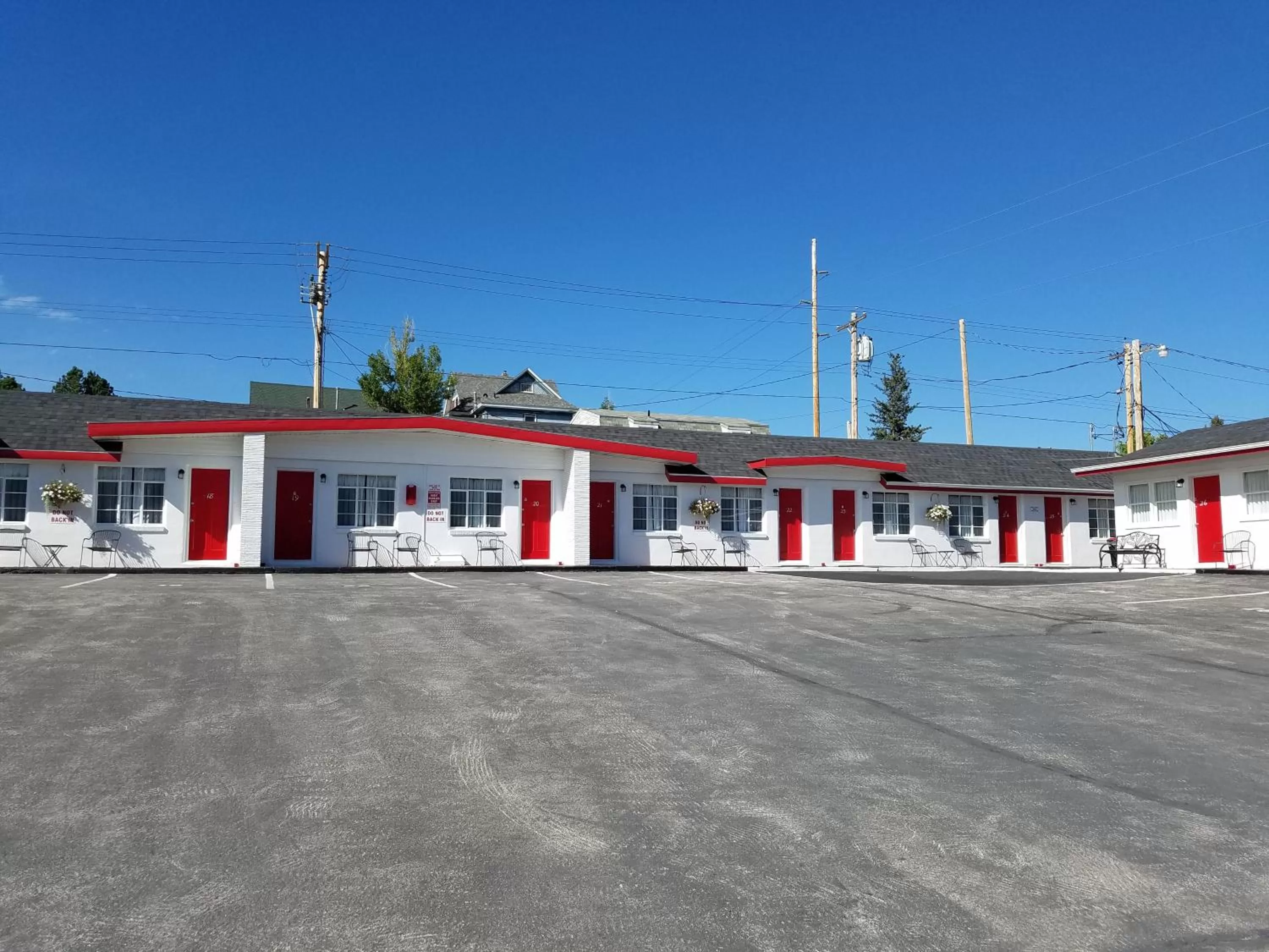 Property Building in Rocket Motel