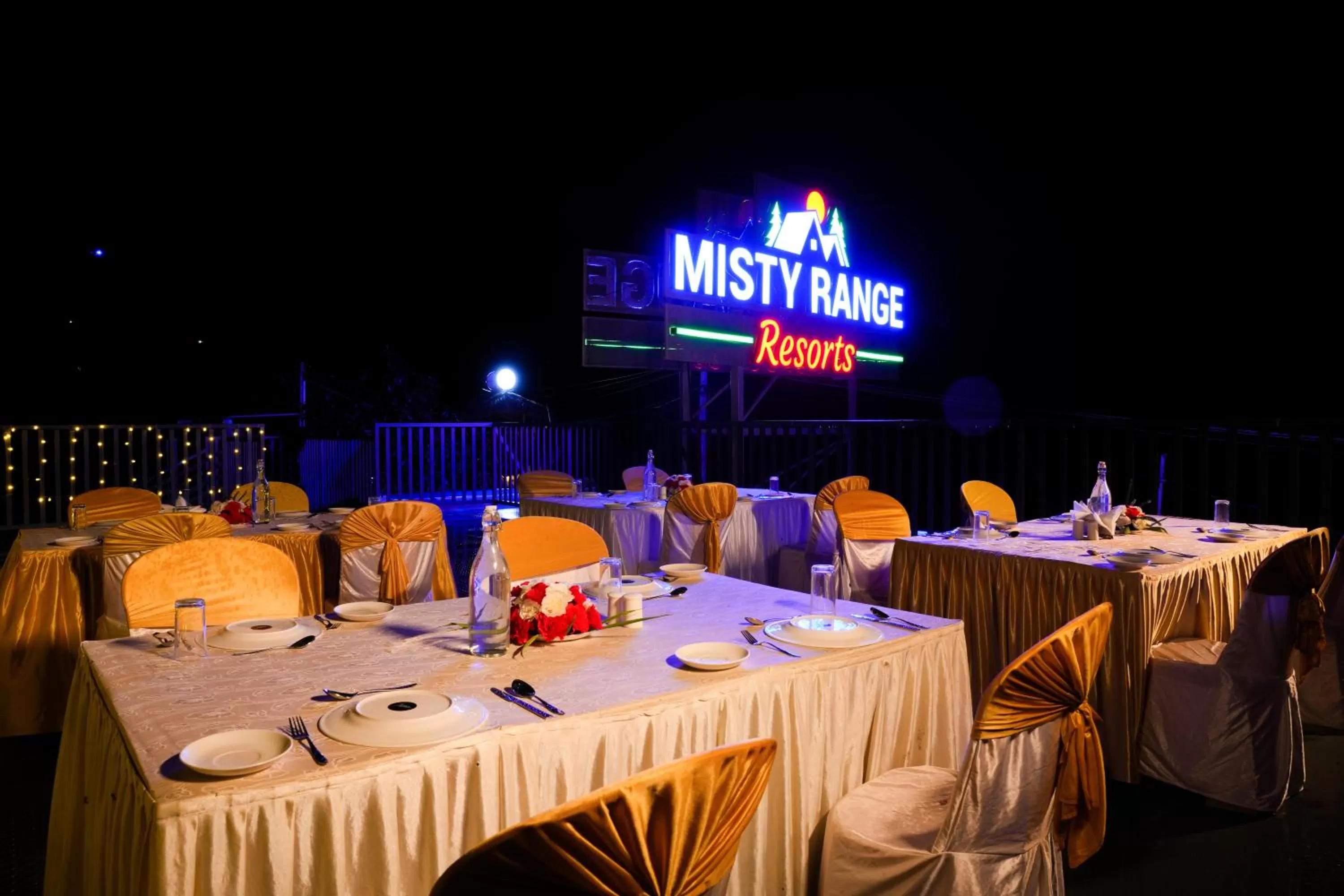 Restaurant/places to eat in Misty Range Resorts
