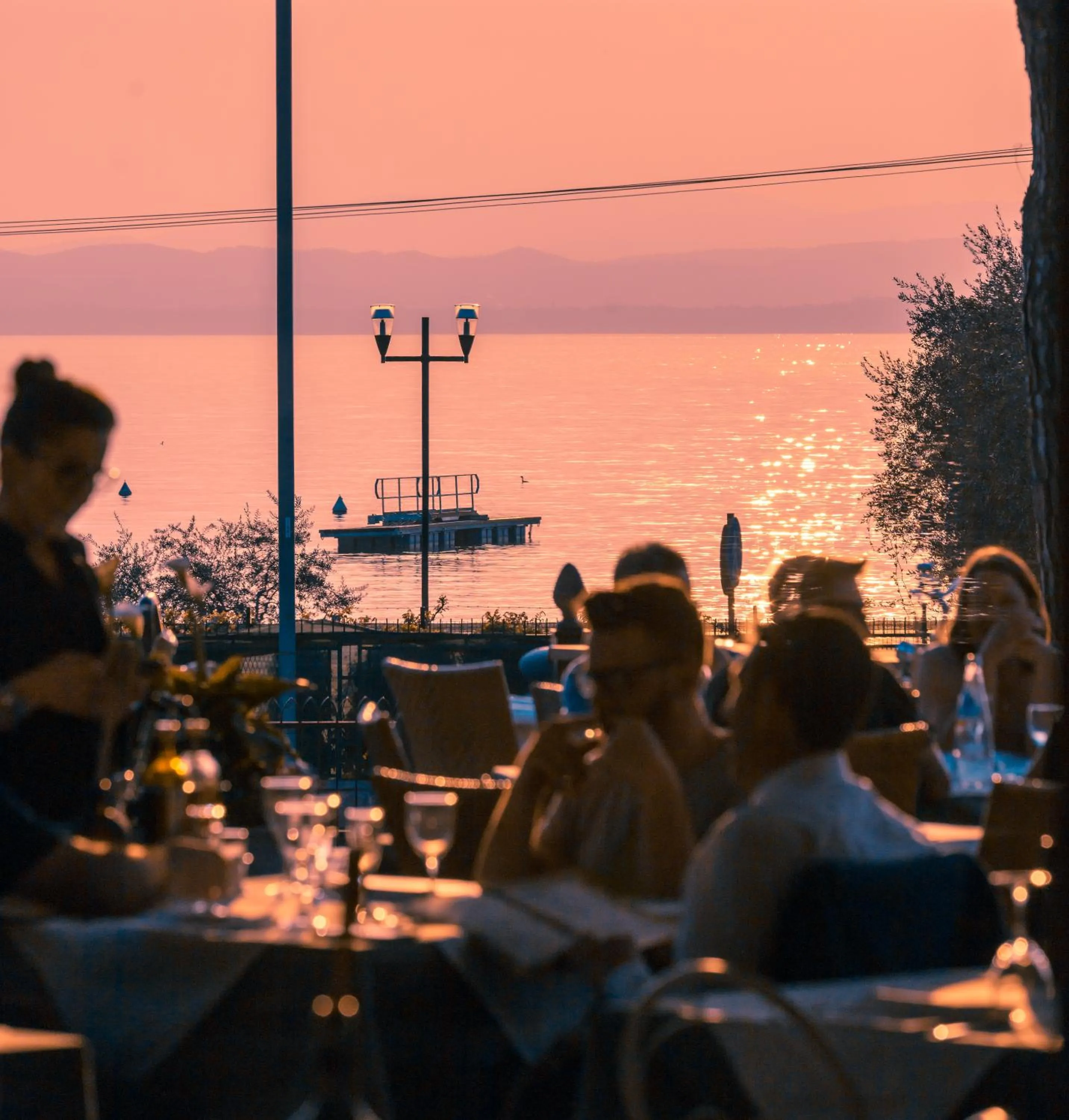 Restaurant/places to eat in Hotel Maximilian