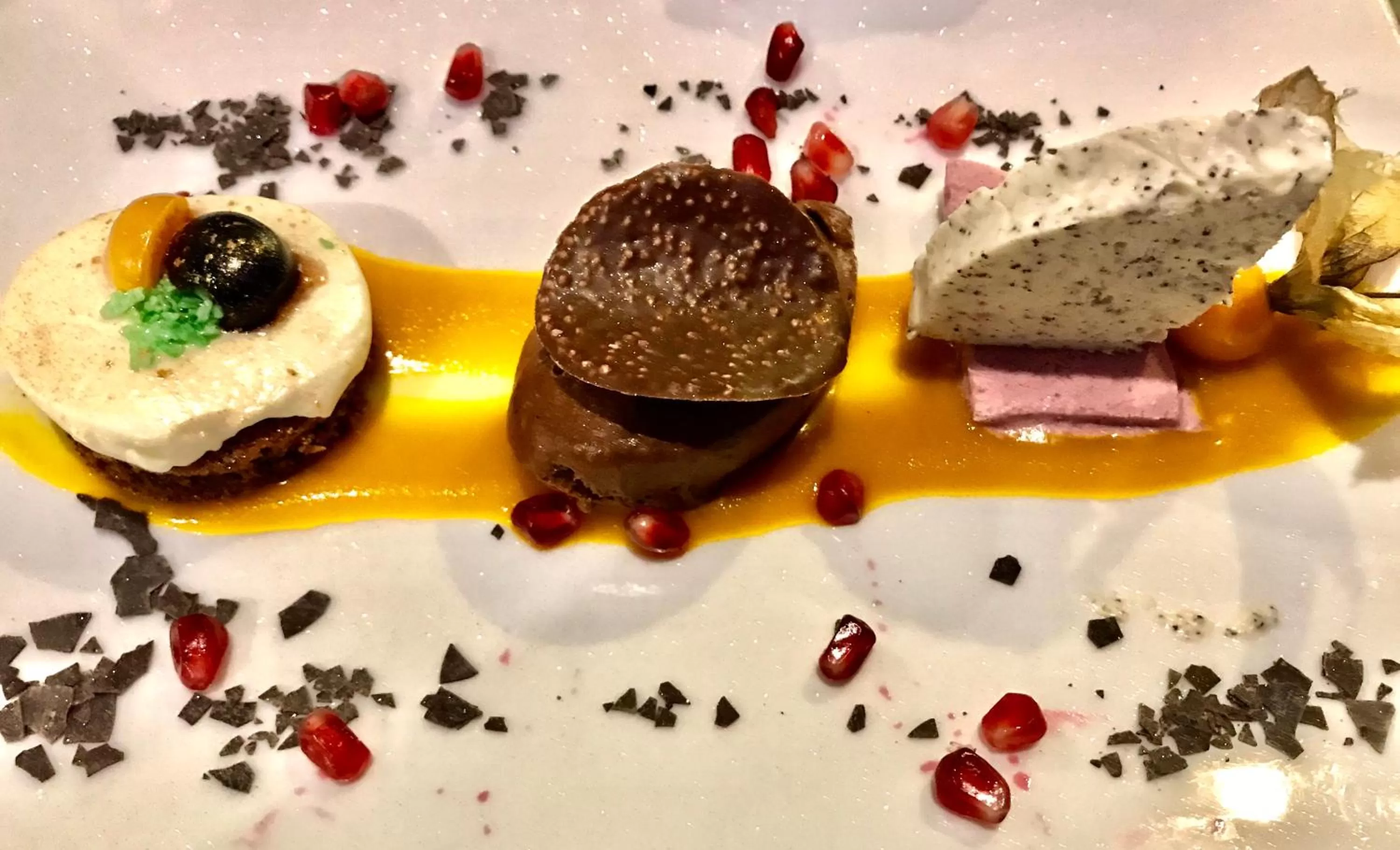 Food and drinks in Boutique Hotel Goldene Henne