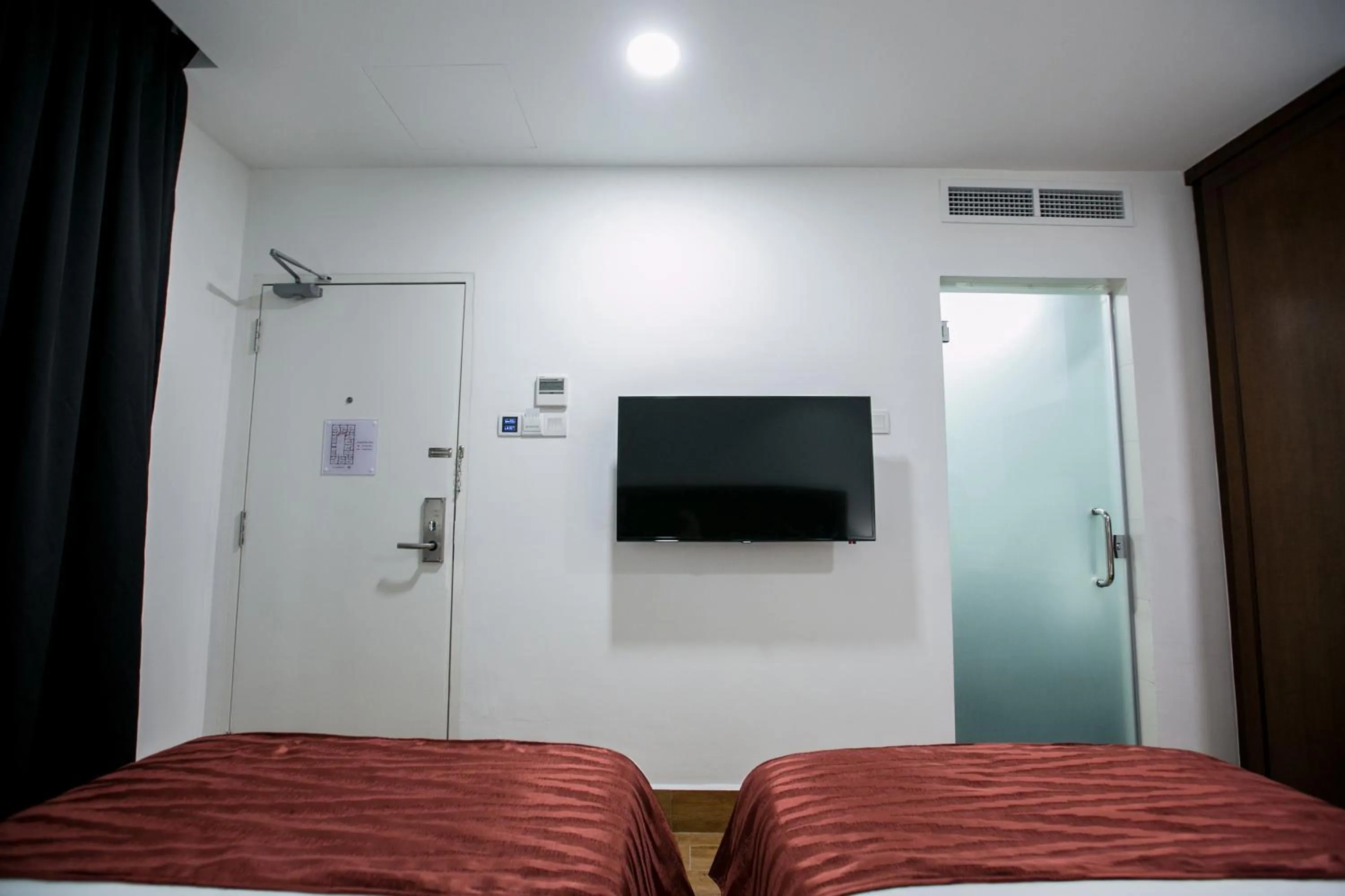 Bed in Belllo Hotel JB Central