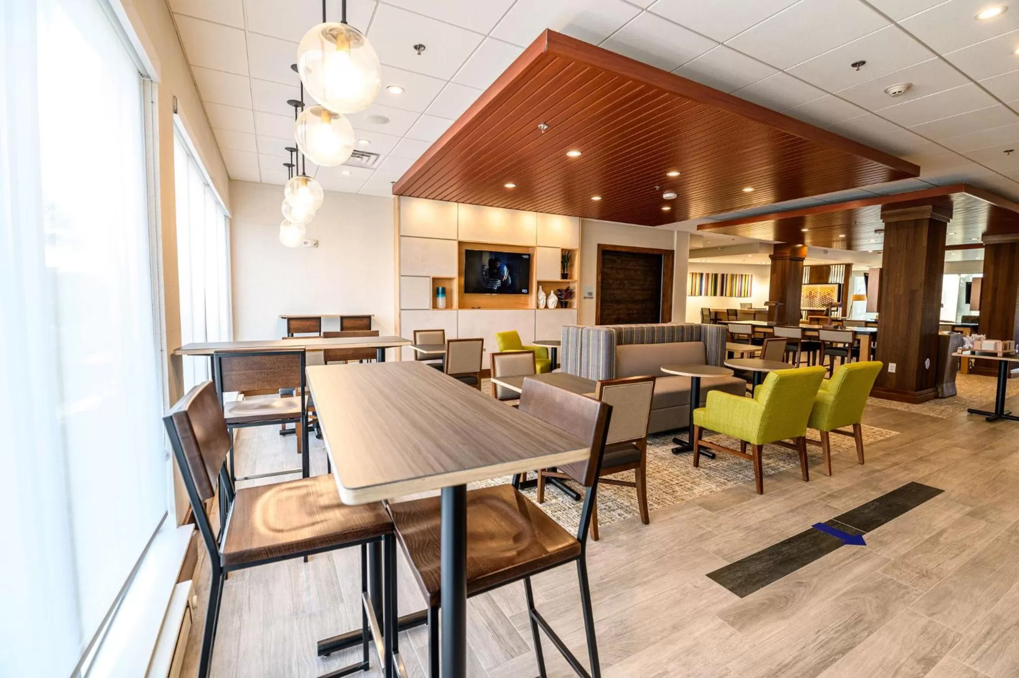 Property building in Holiday Inn Express & Suites Dayton East - Beavercreek by IHG