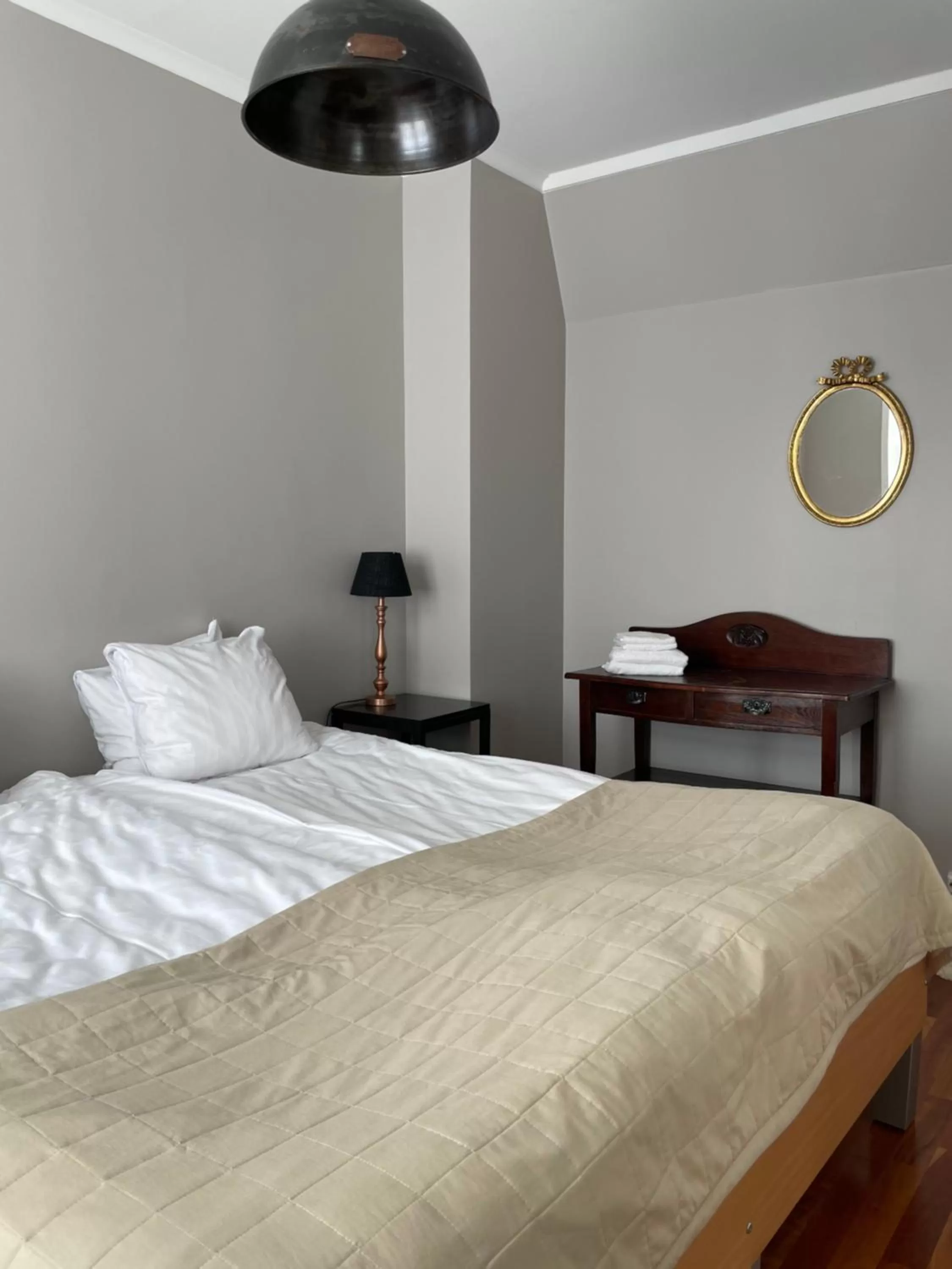 Bedroom, Bed in Börsen Annex