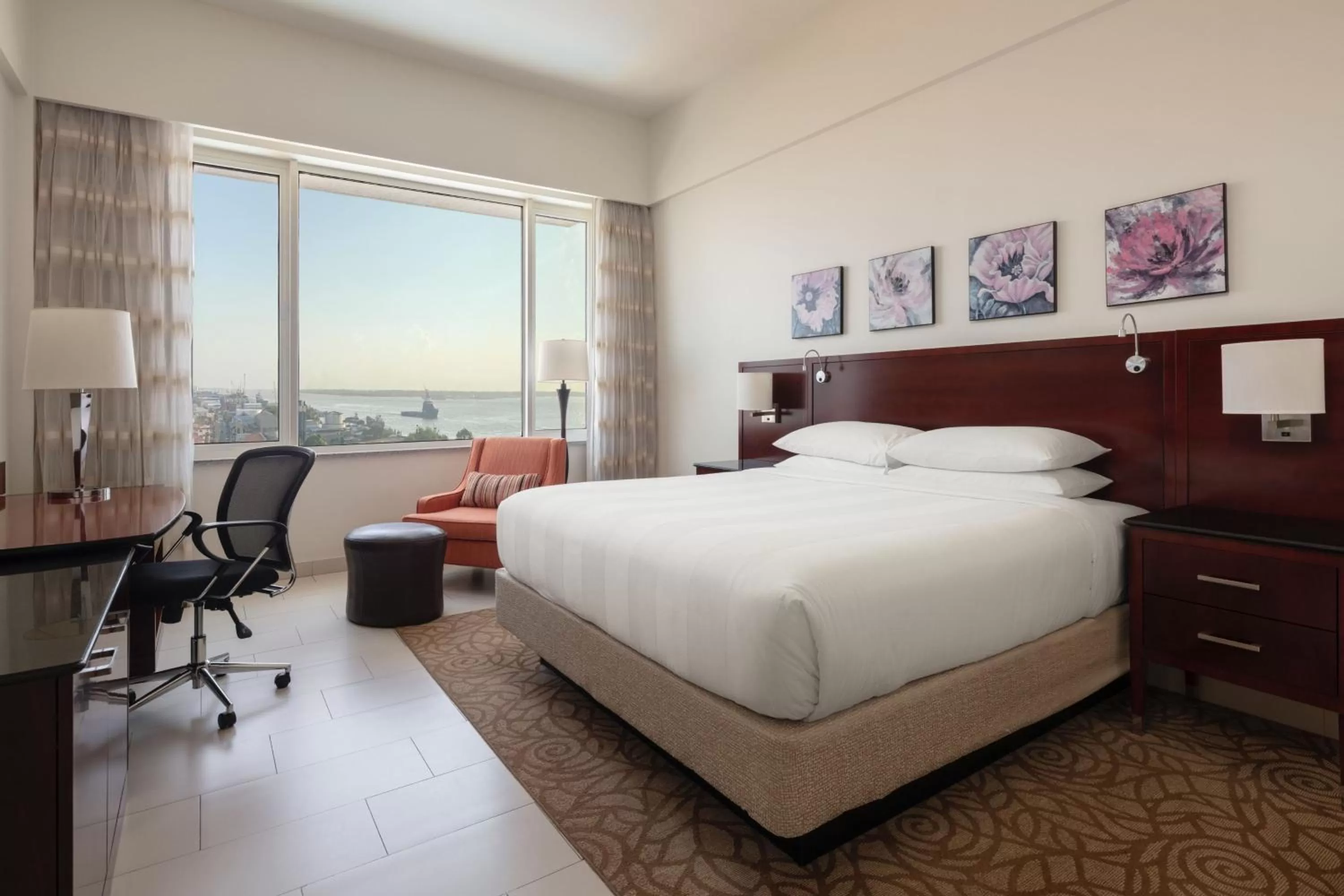 Photo of the whole room, Bed in Guyana Marriott Hotel Georgetown